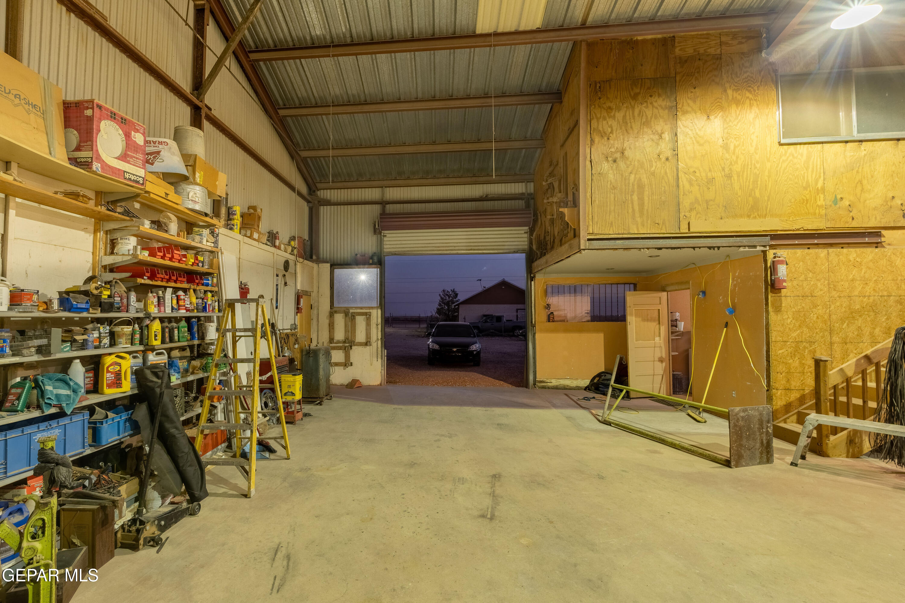 14751 Horizon Boulevard Property Photo 13