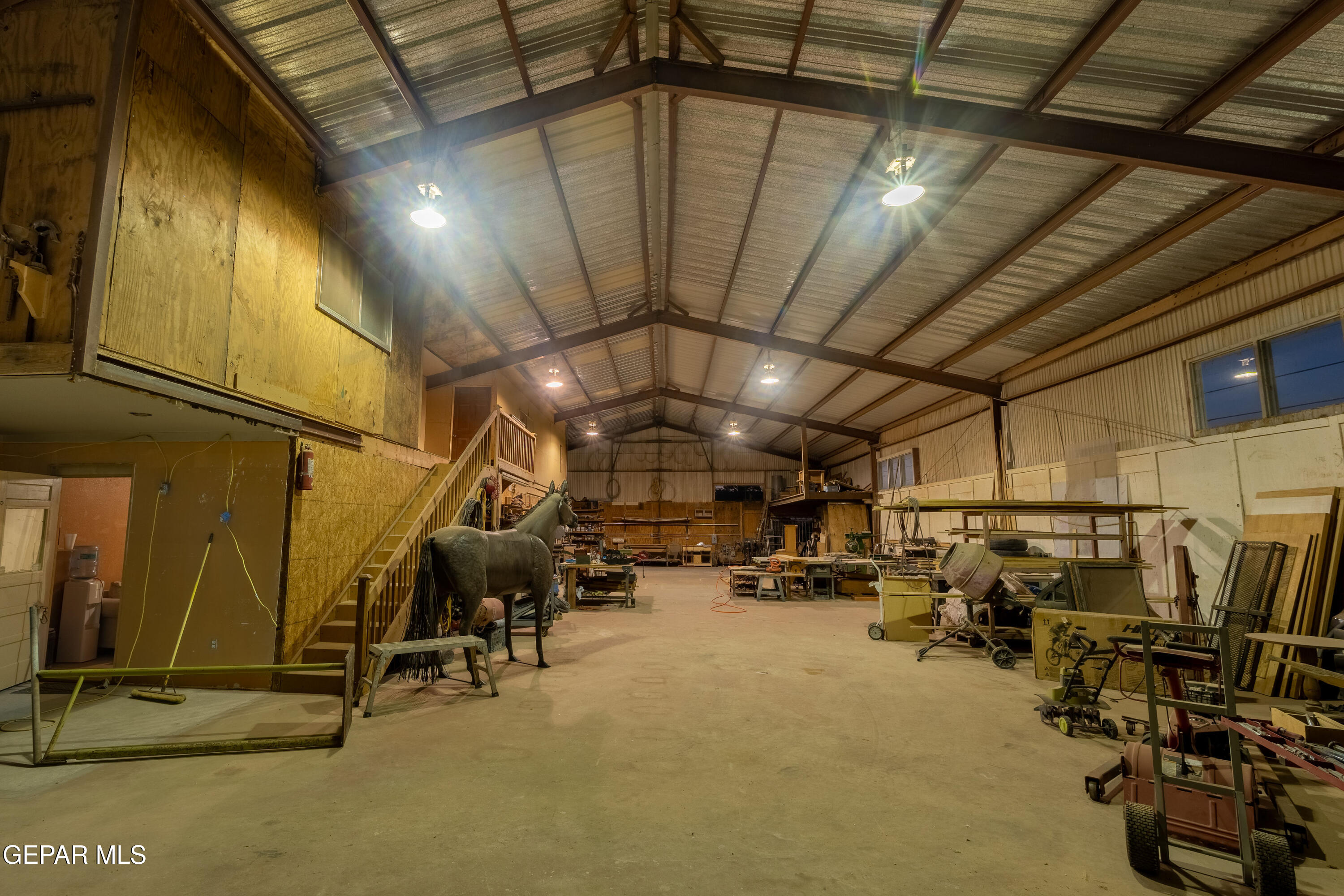 14751 Horizon Boulevard Property Photo 14