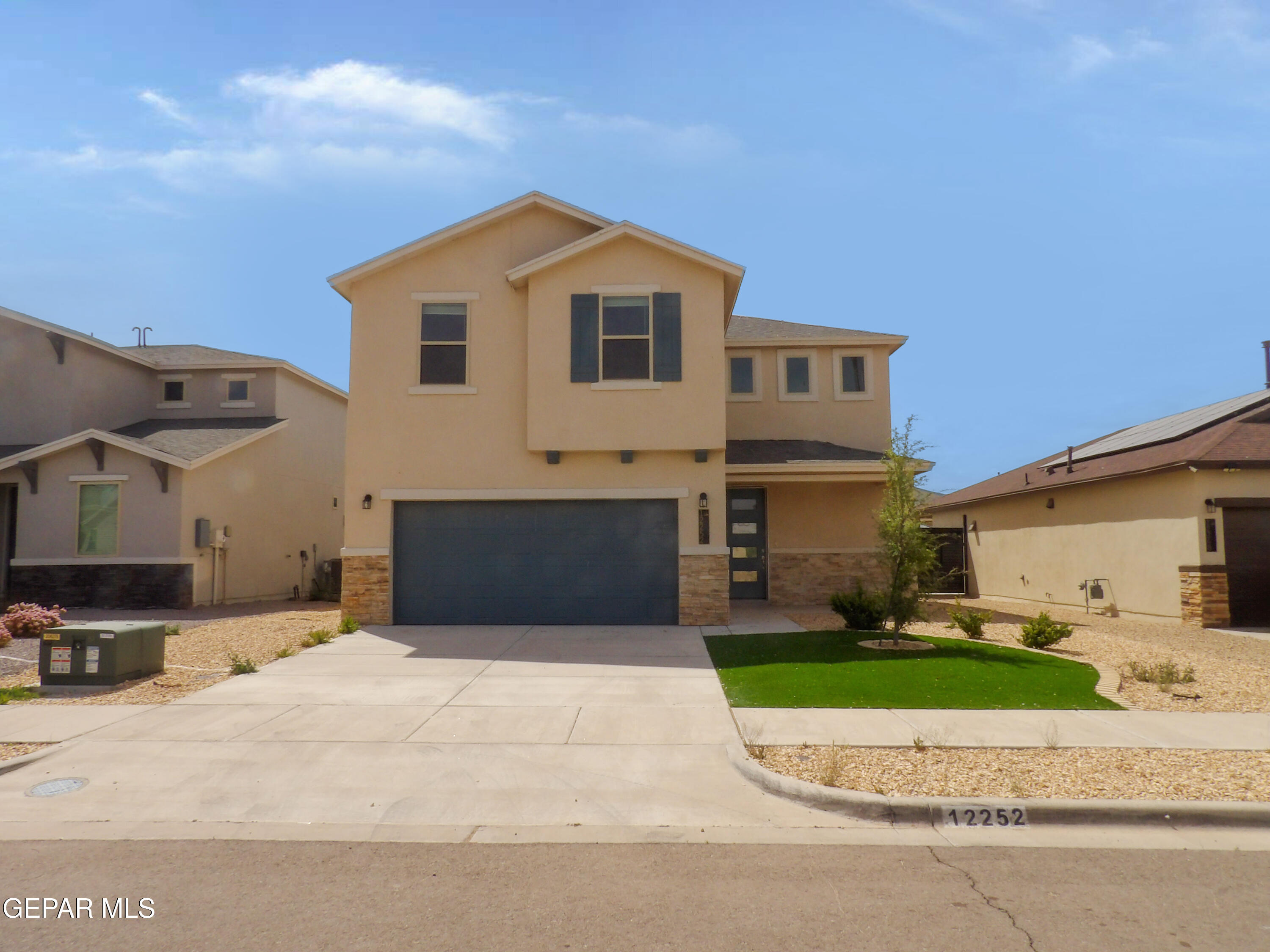 12252 Desert Wolf Avenue Property Photo 1