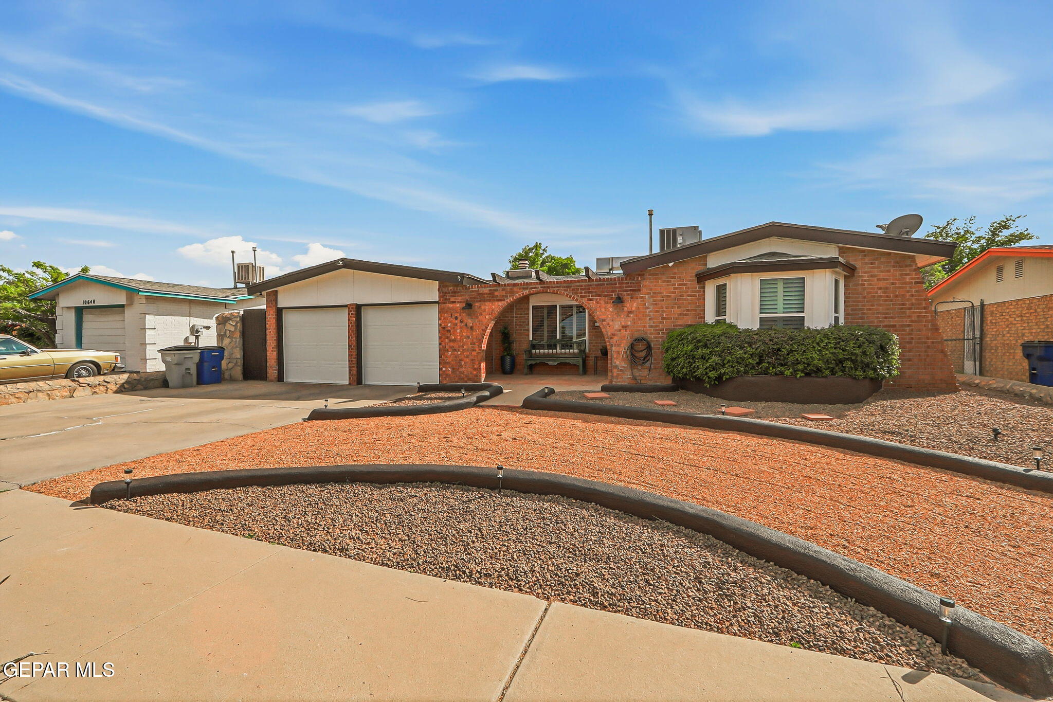 10644 Limas Drive Property Photo 1