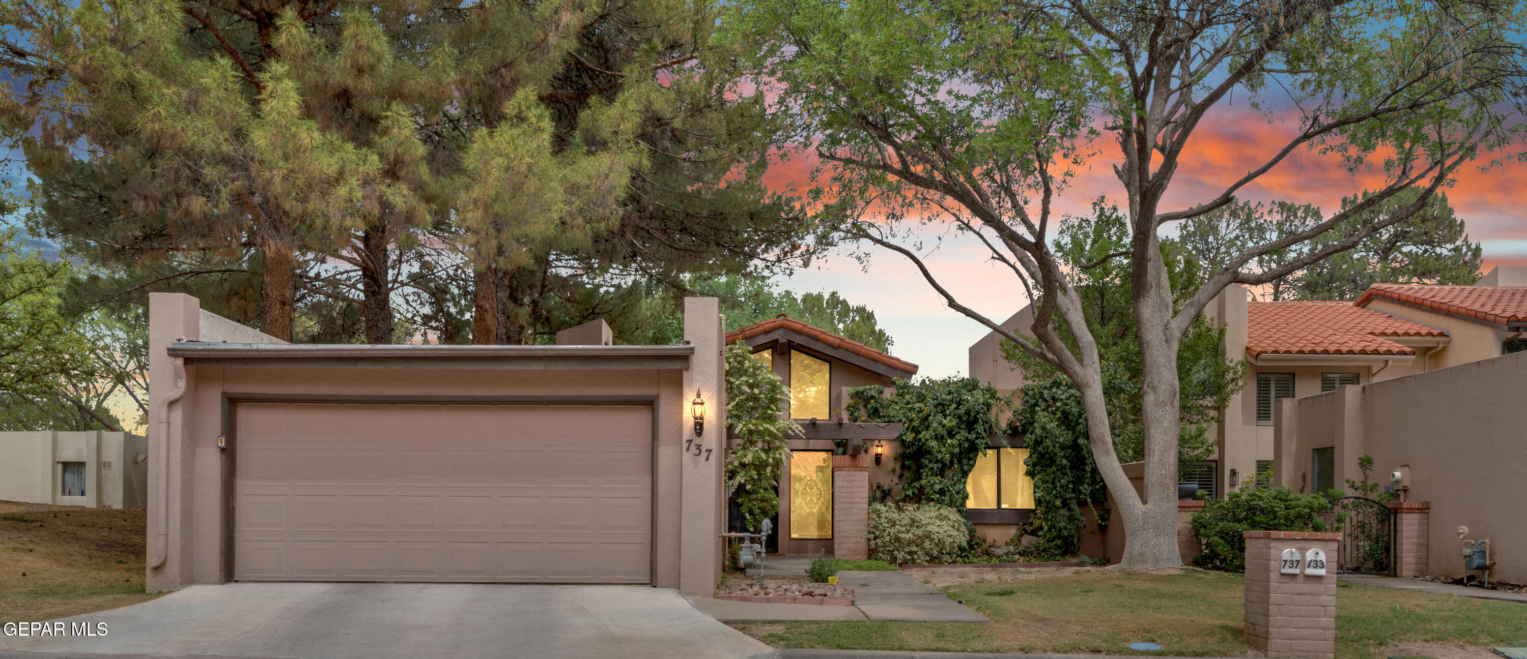 737 Lakeshore Drive Property Photo 1