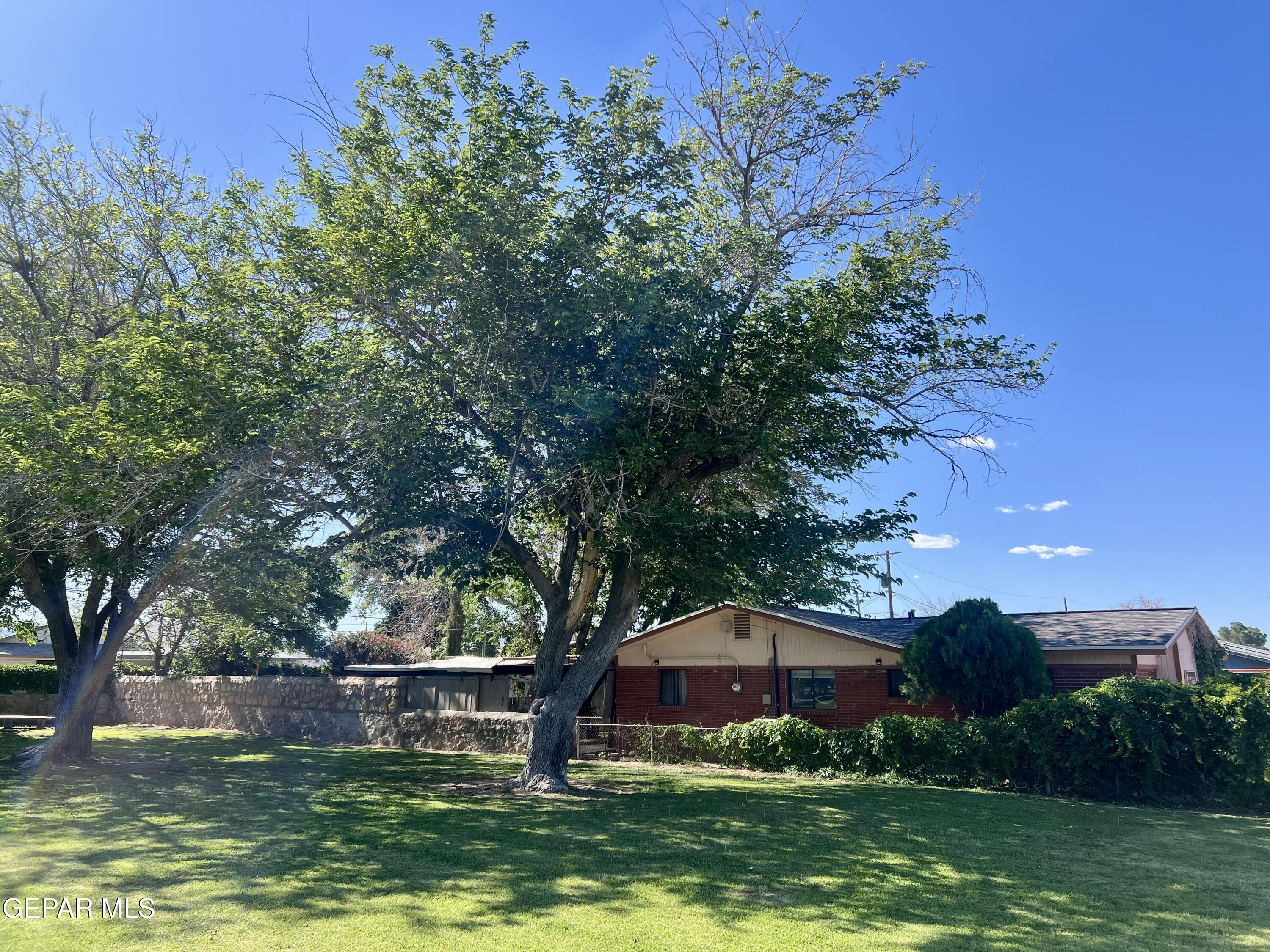 3305 Tyrone Road Property Photo 1