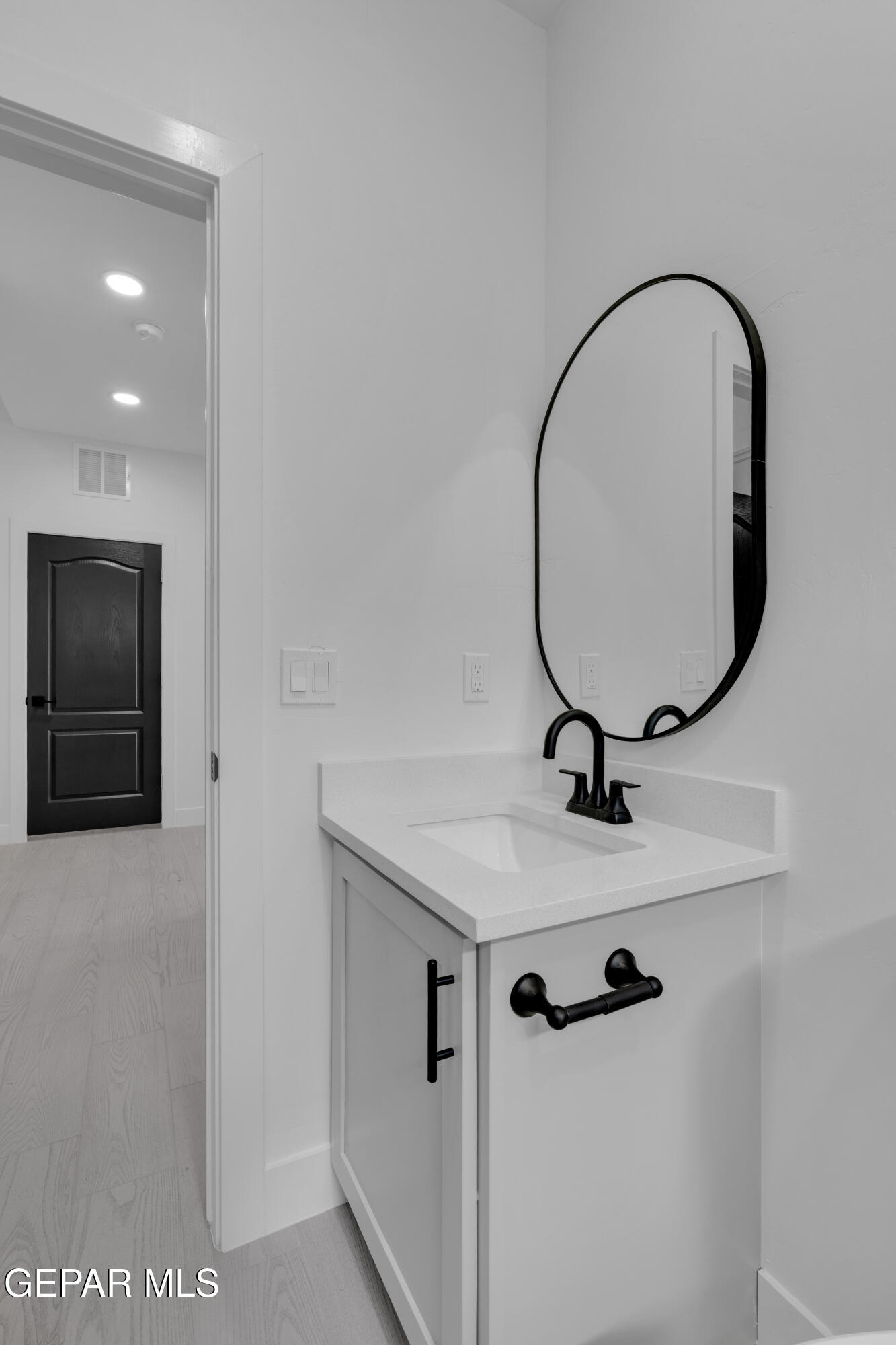 609 San Carlos Court Property Photo 14
