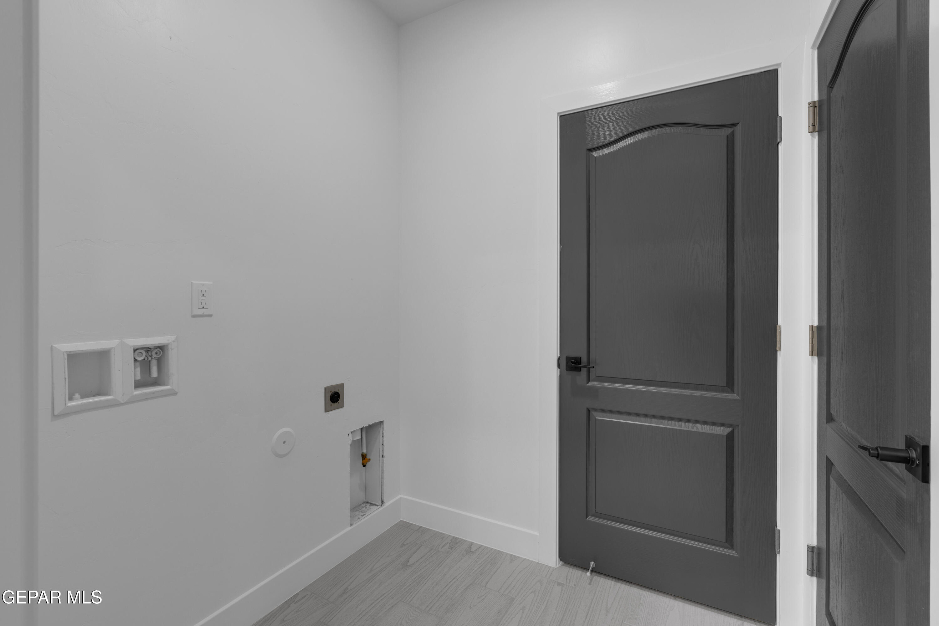609 San Carlos Court Property Photo 17