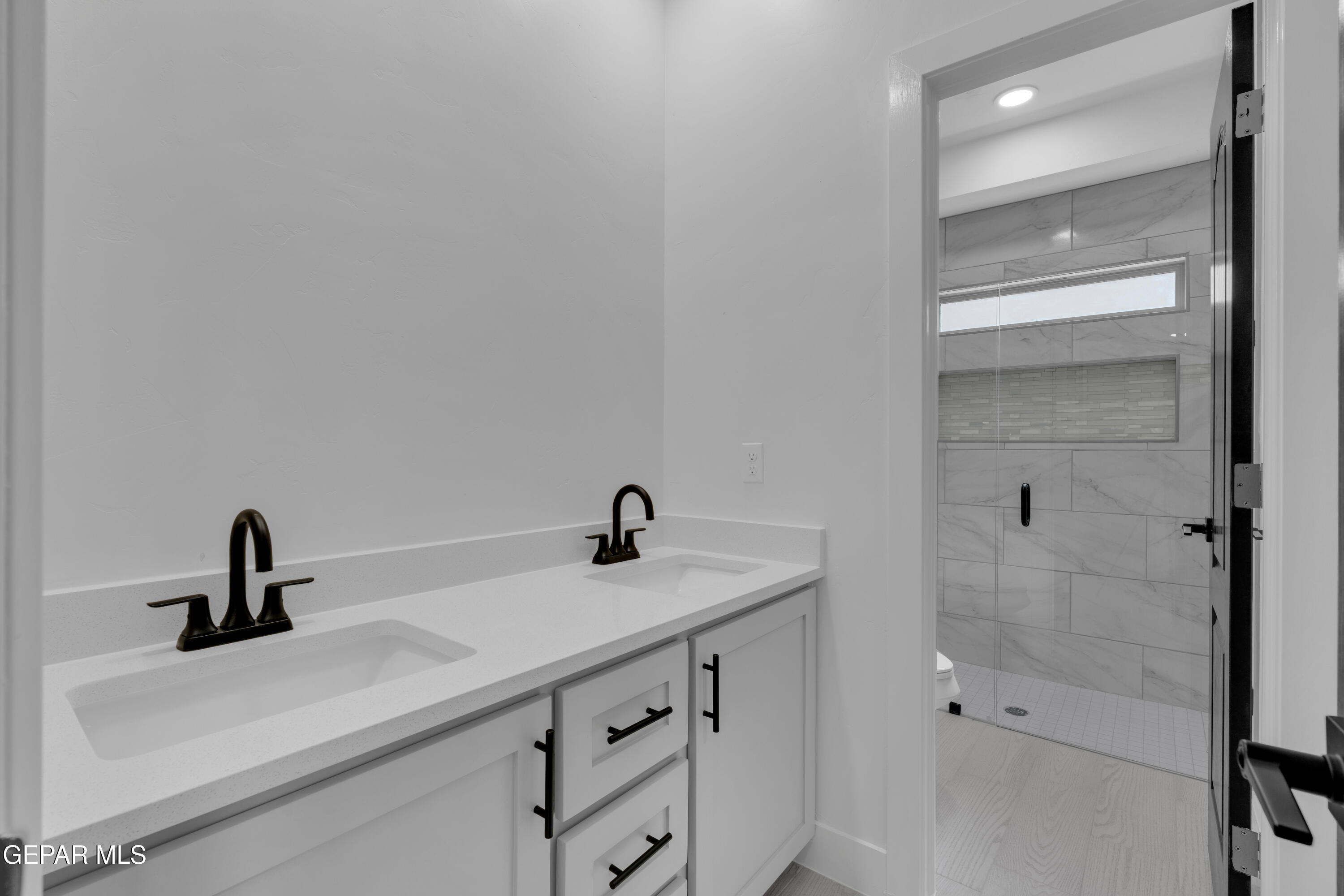 609 San Carlos Court Property Photo 34