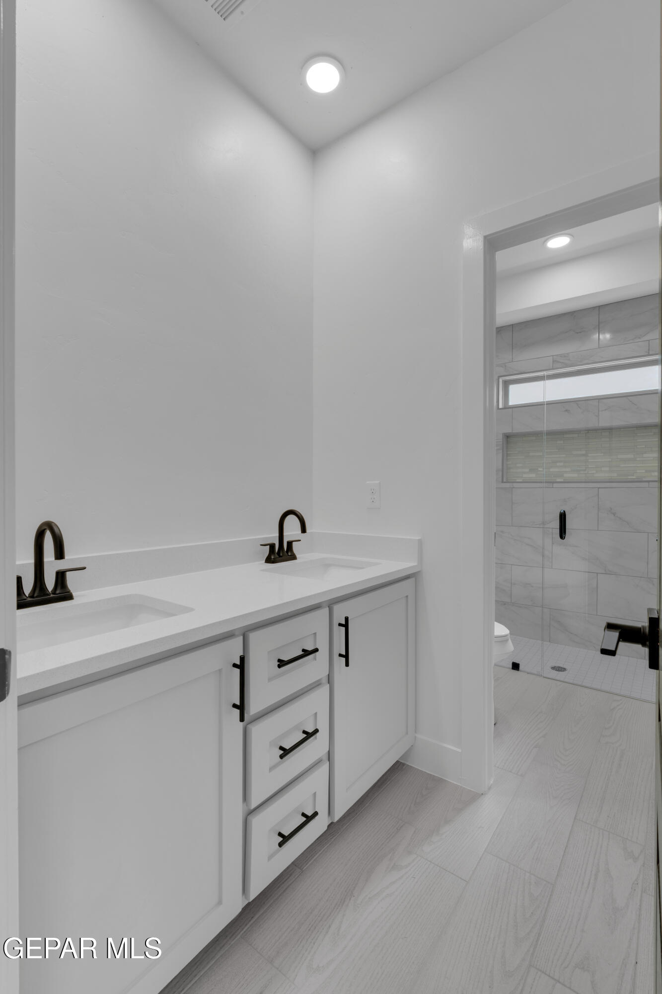 609 San Carlos Court Property Photo 36