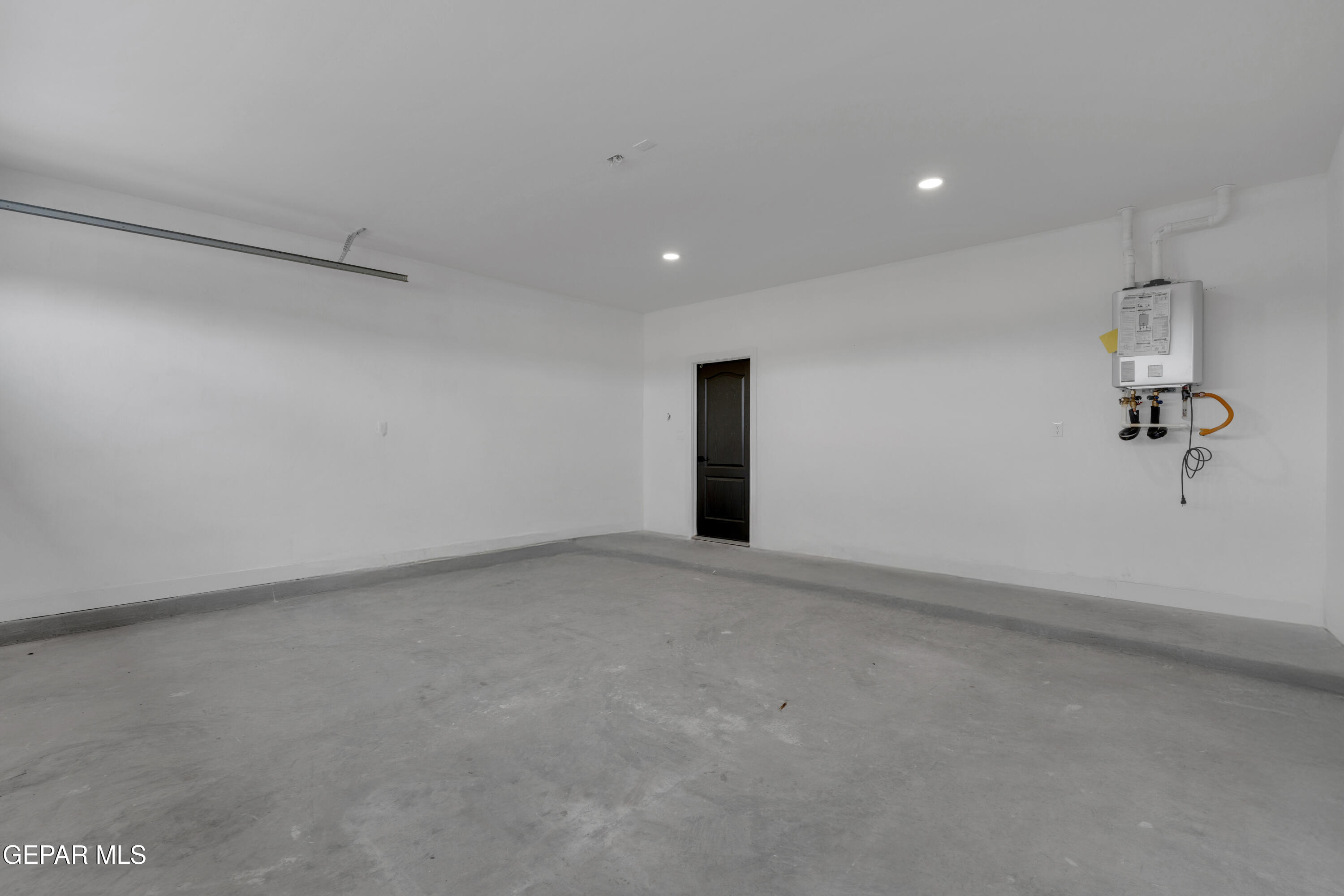 609 San Carlos Court Property Photo 39