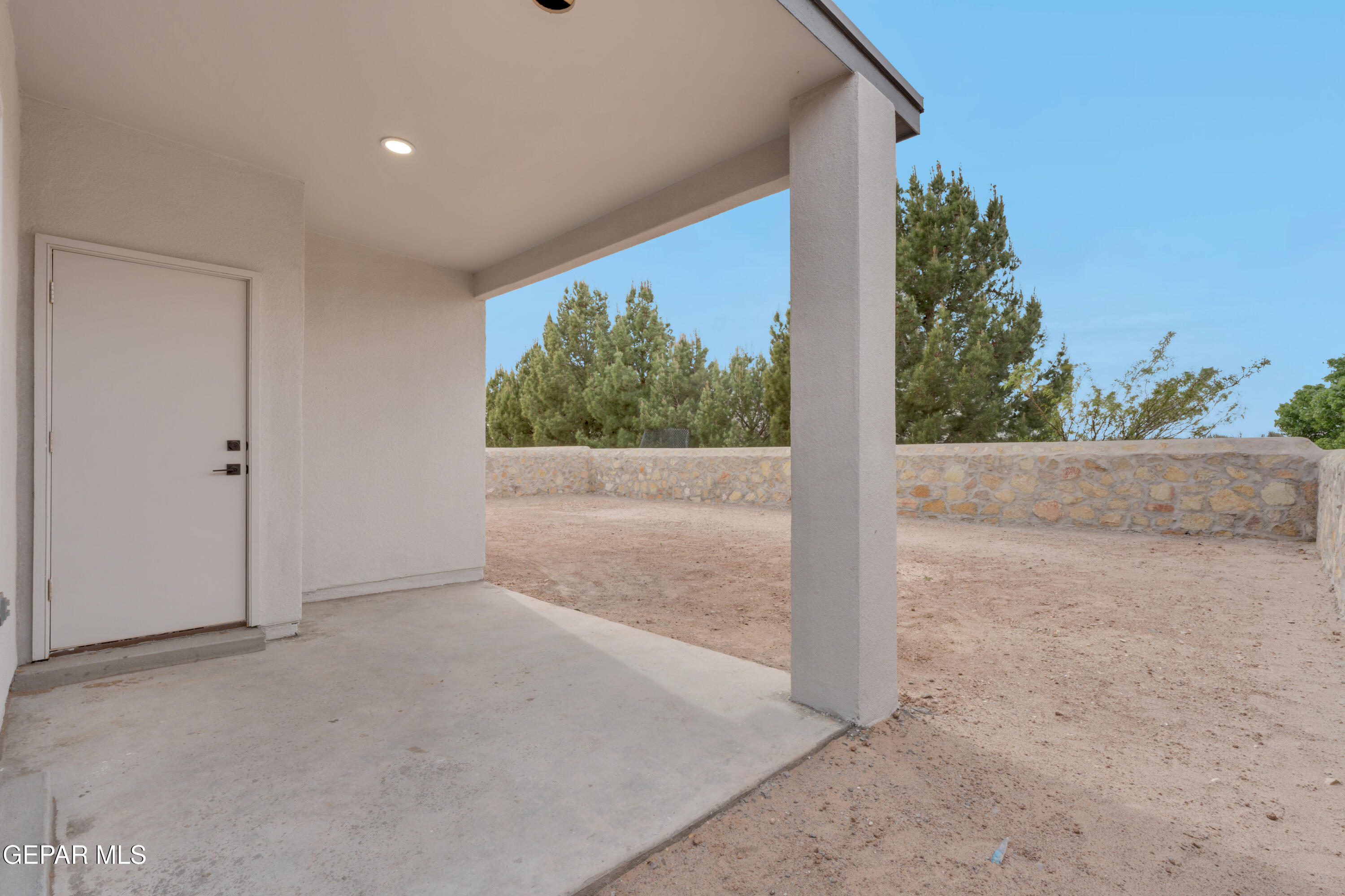 609 San Carlos Court Property Photo 40
