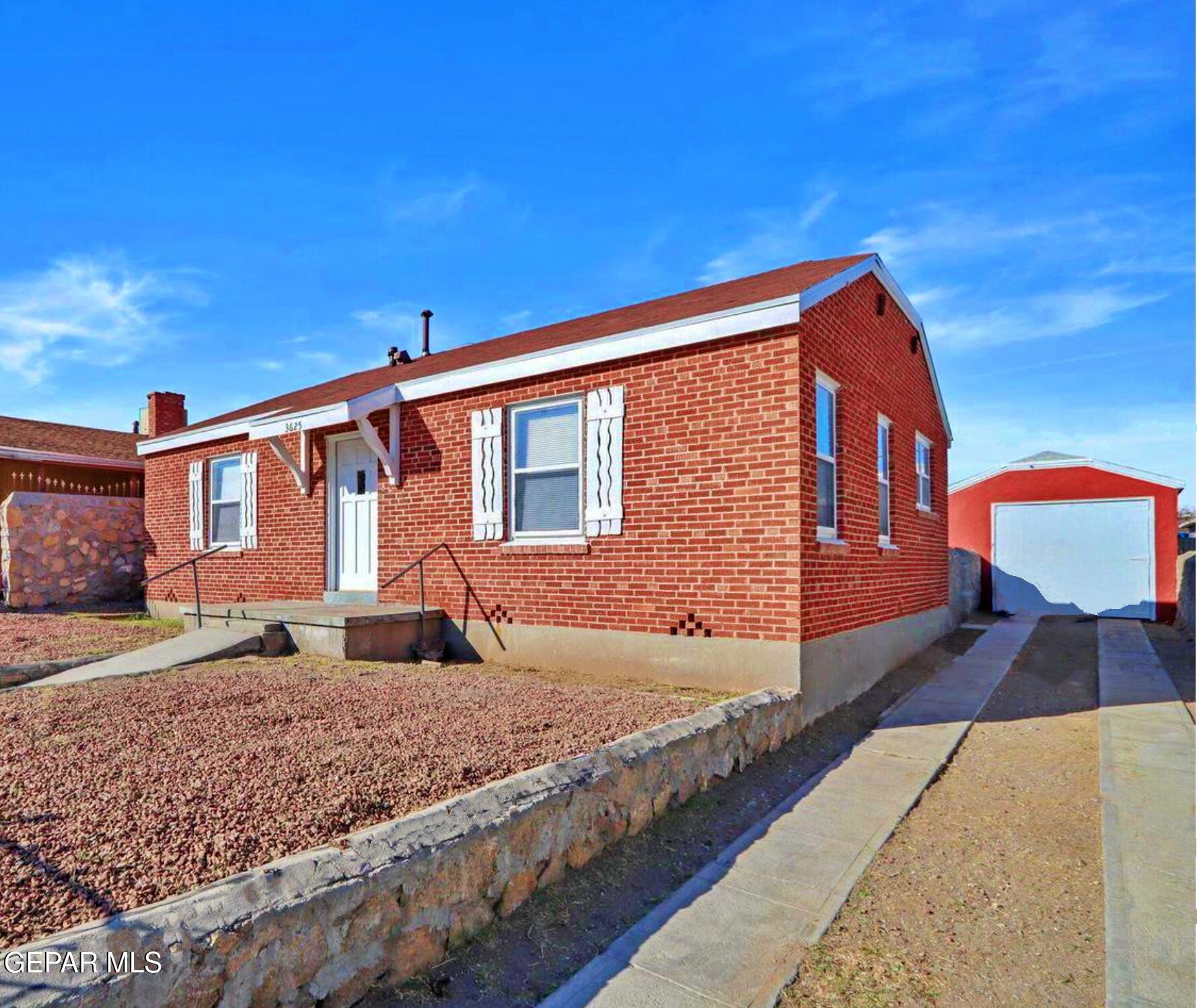 3625 MONROE Avenue Property Photo 1