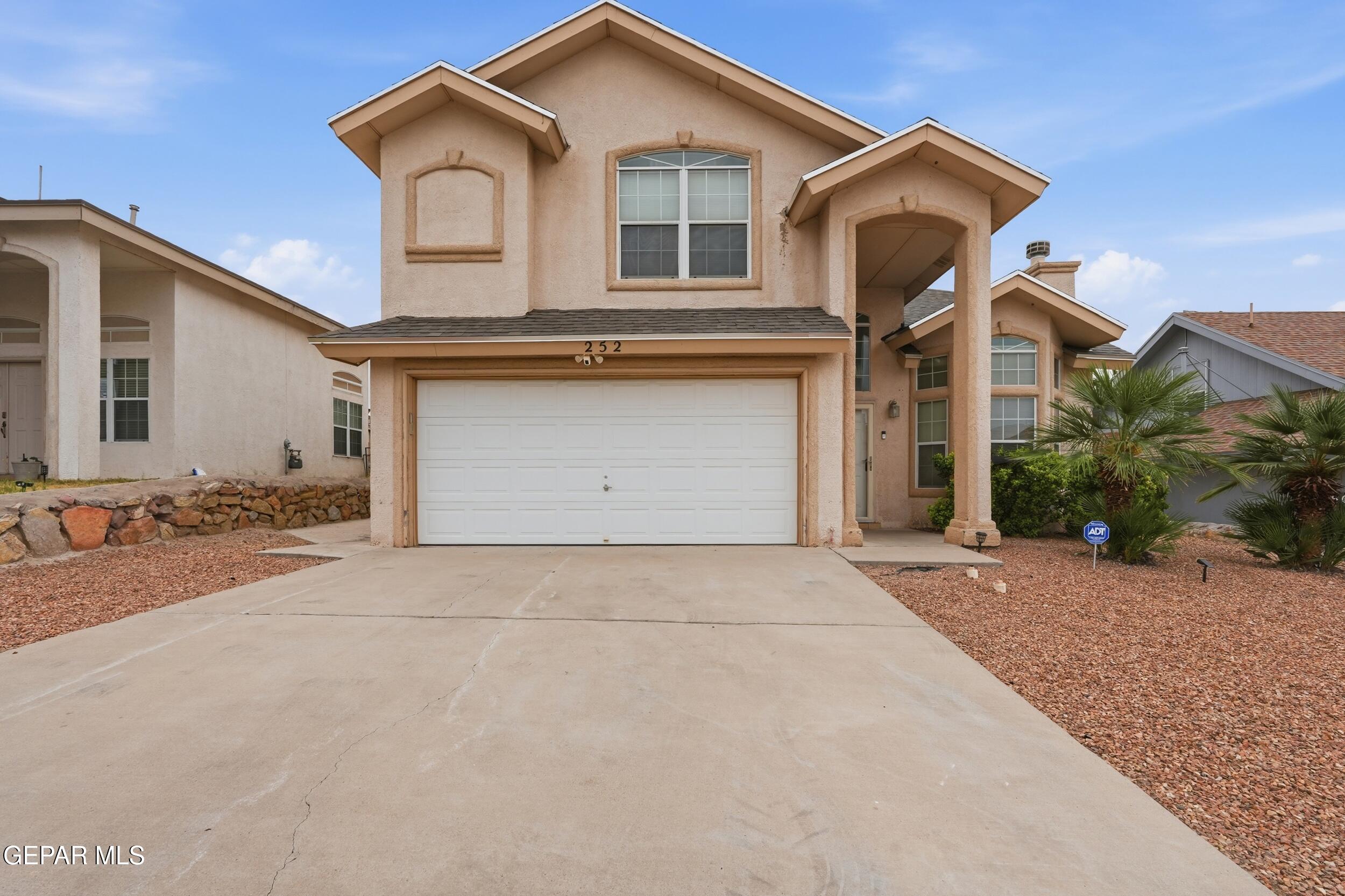 252 Barnsworth Court Property Photo 1
