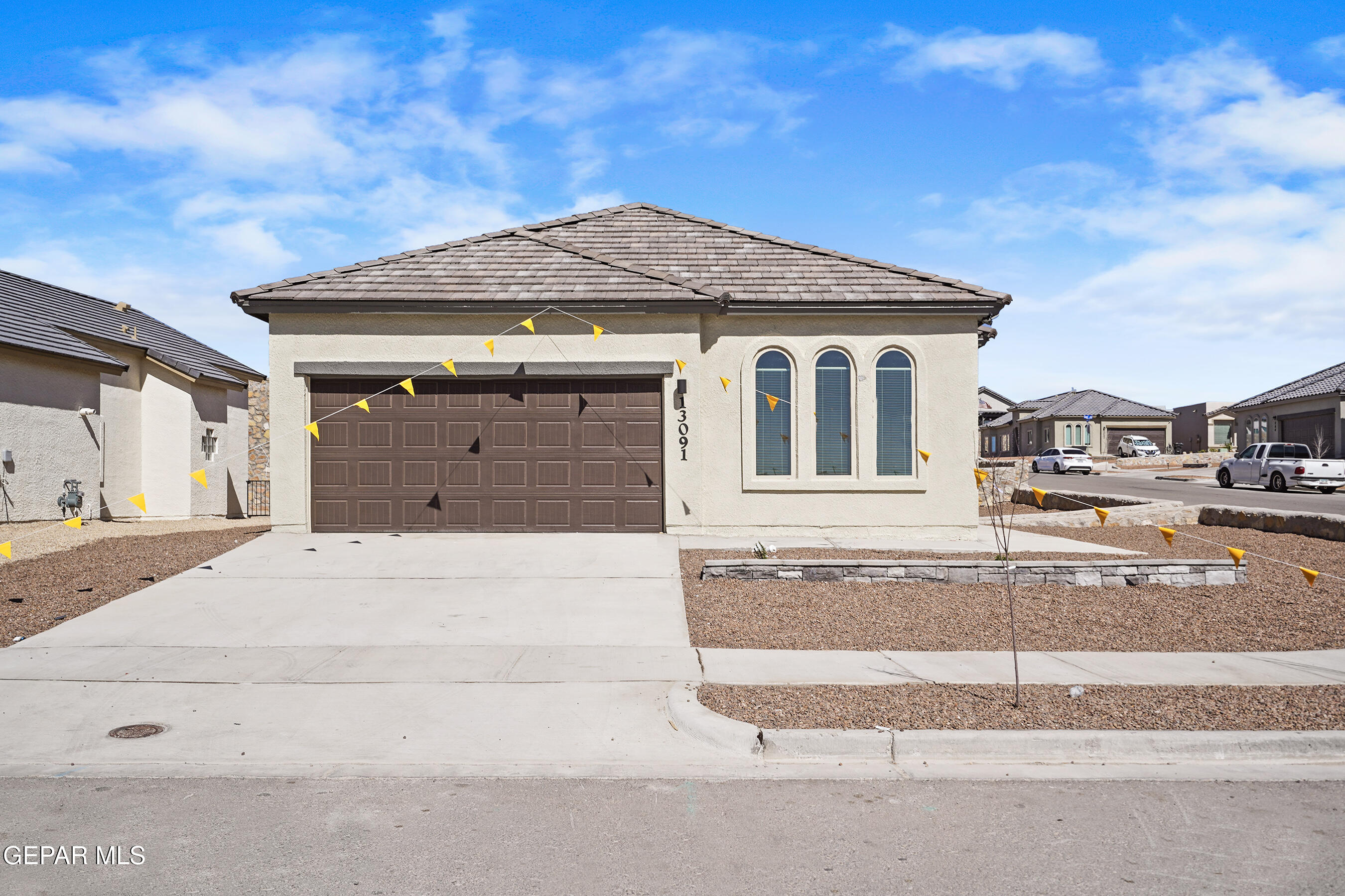13094 Oakhampton Avenue Property Photo 1