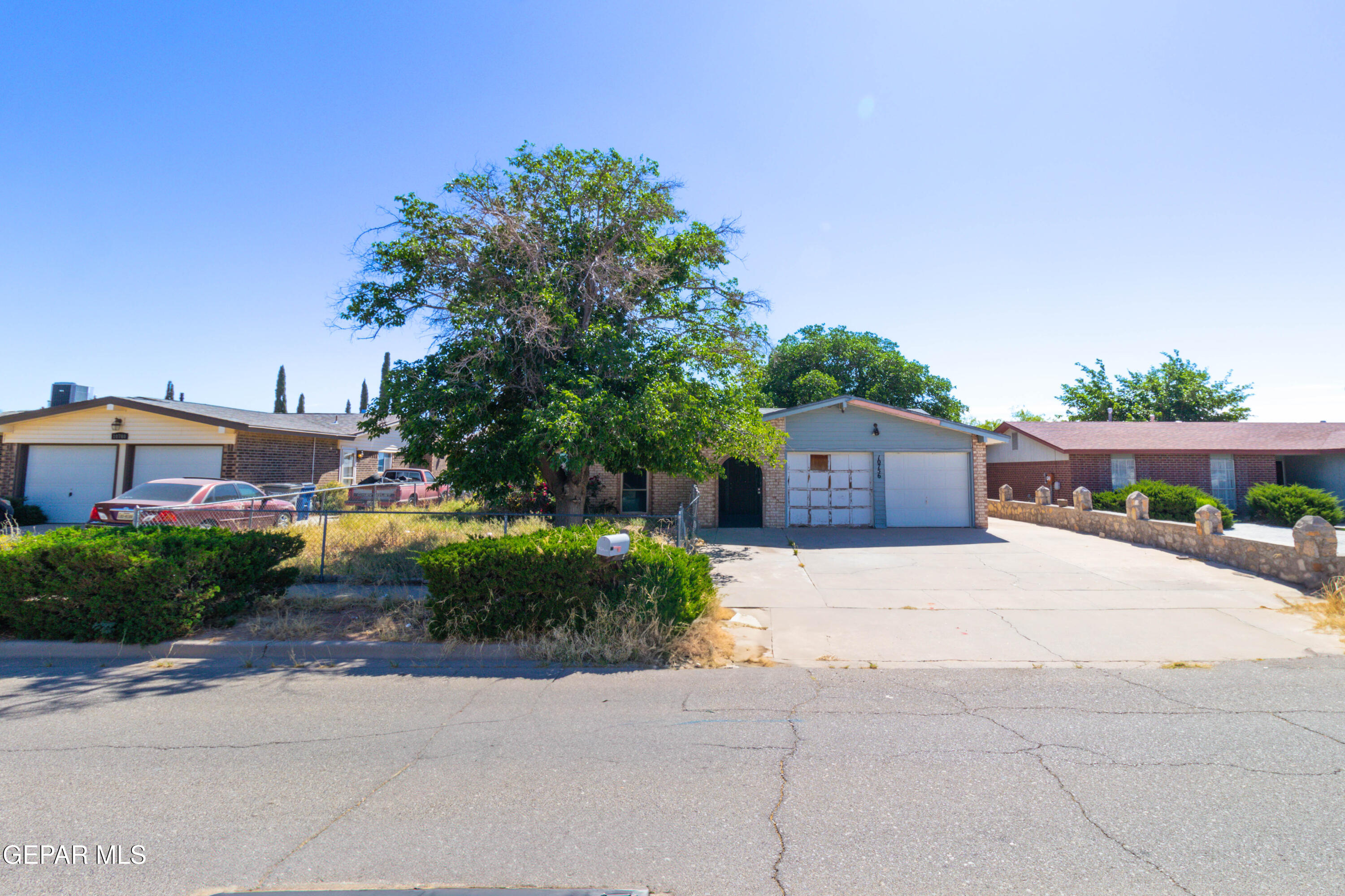 10756 Fort Worth Street Property Photo 1