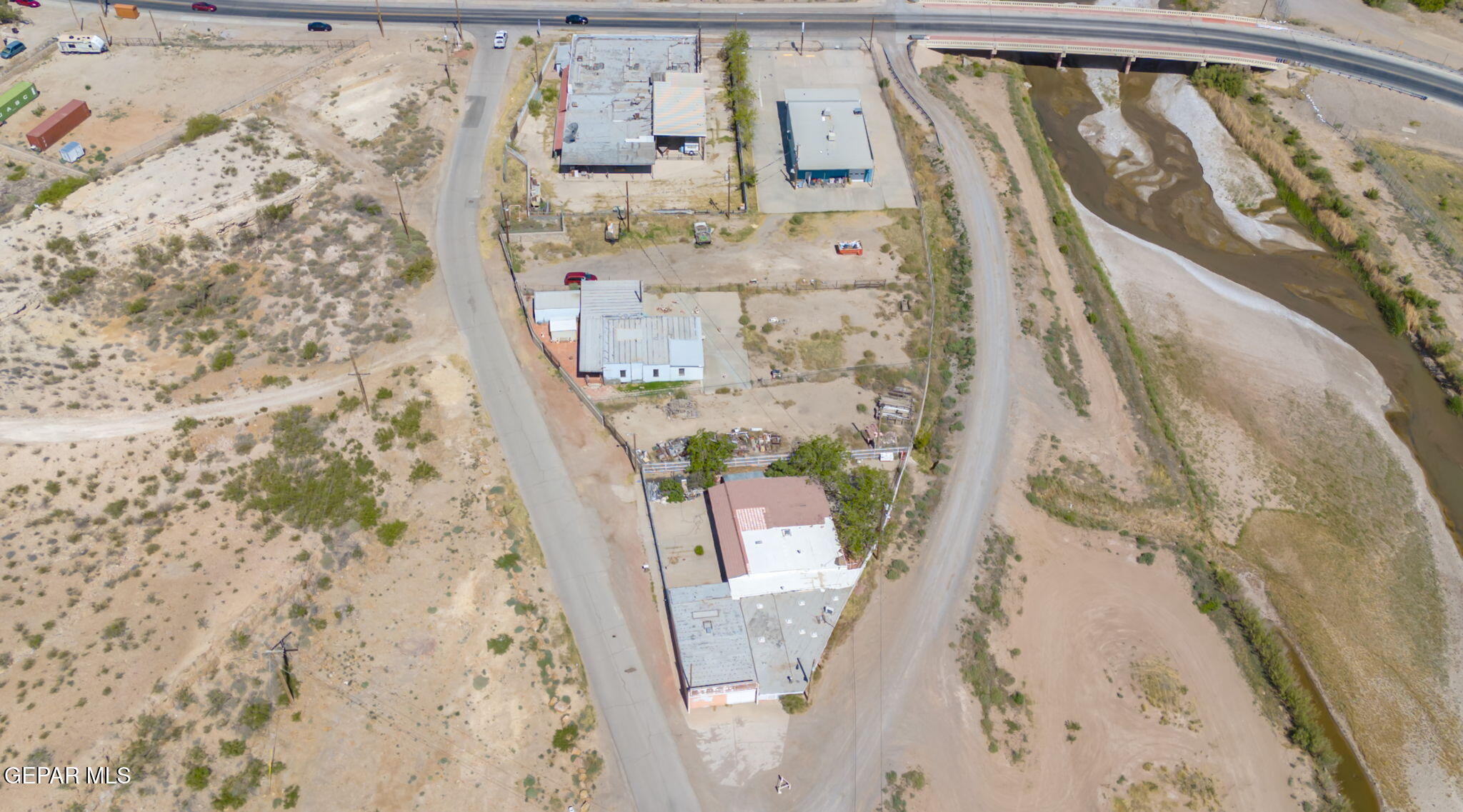 3450 Mcnutt Road Property Photo 12