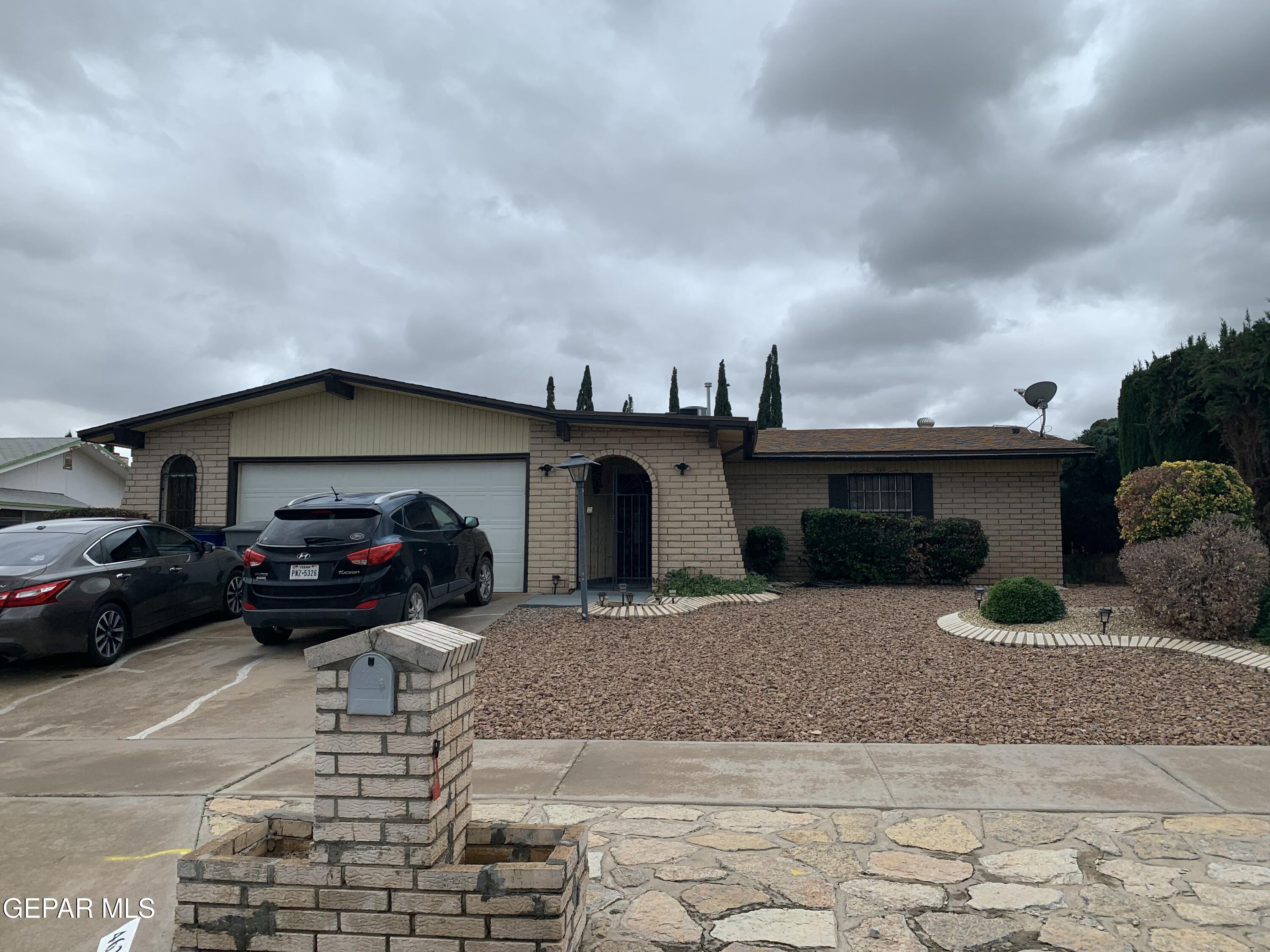 4620 Capricorn Drive Property Photo 1