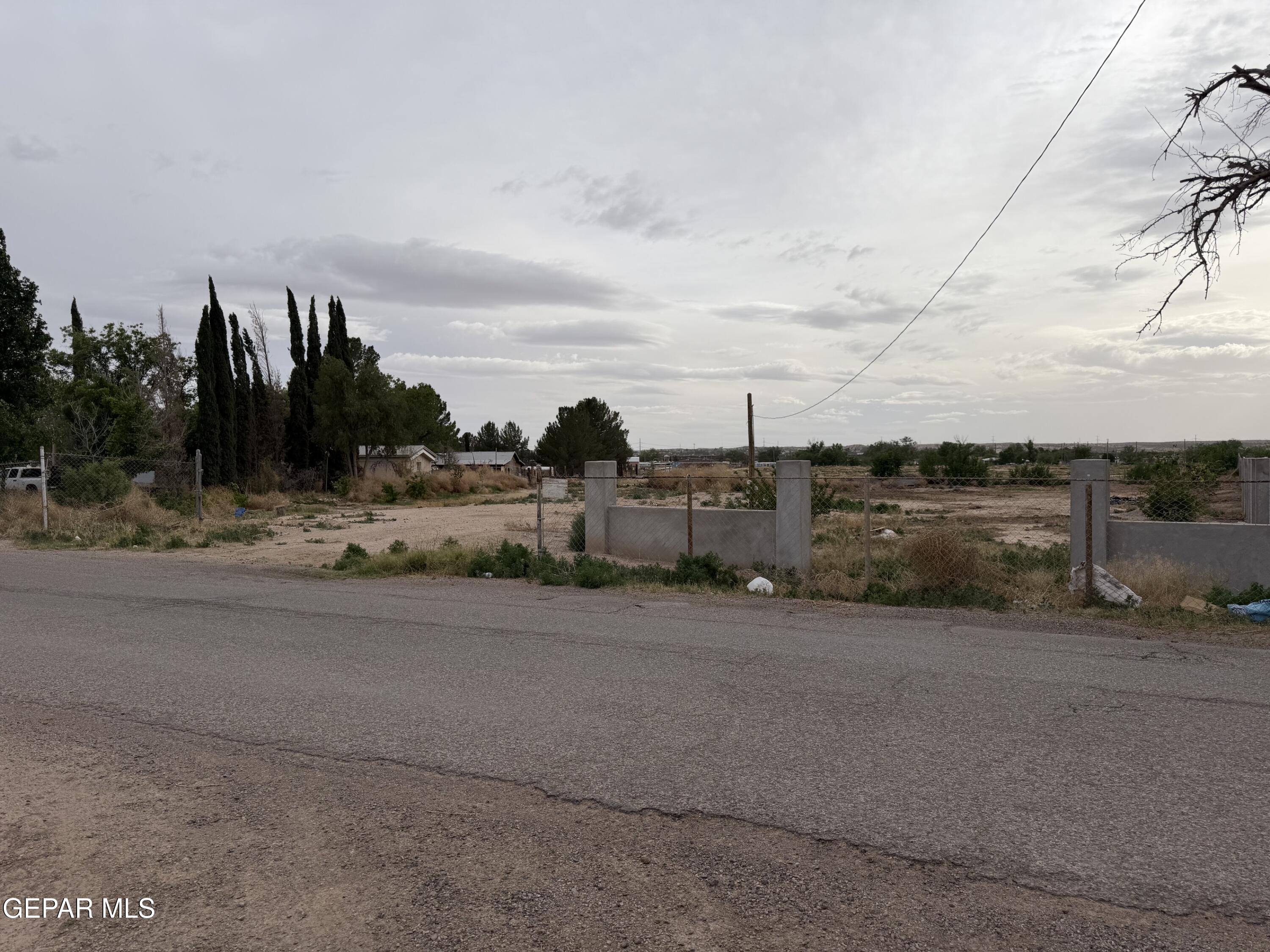 13570 Chicken Ranch Road Property Photo 1