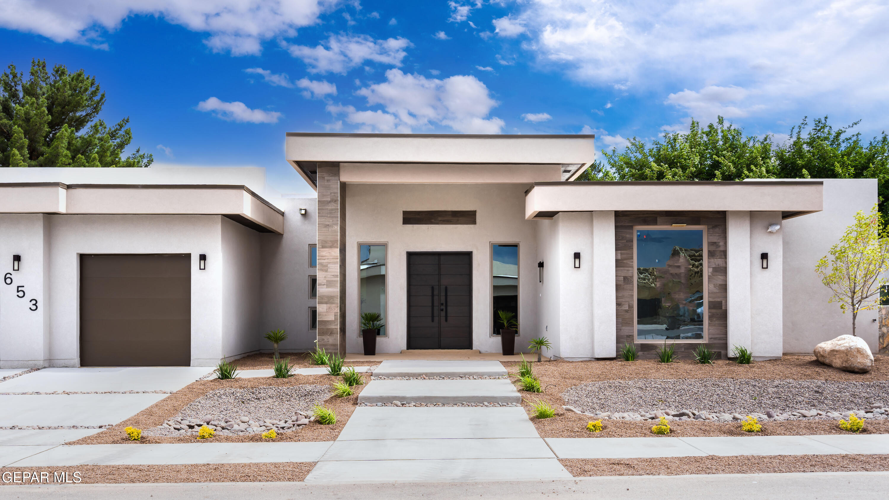 653 Bir Circle Property Photo 1