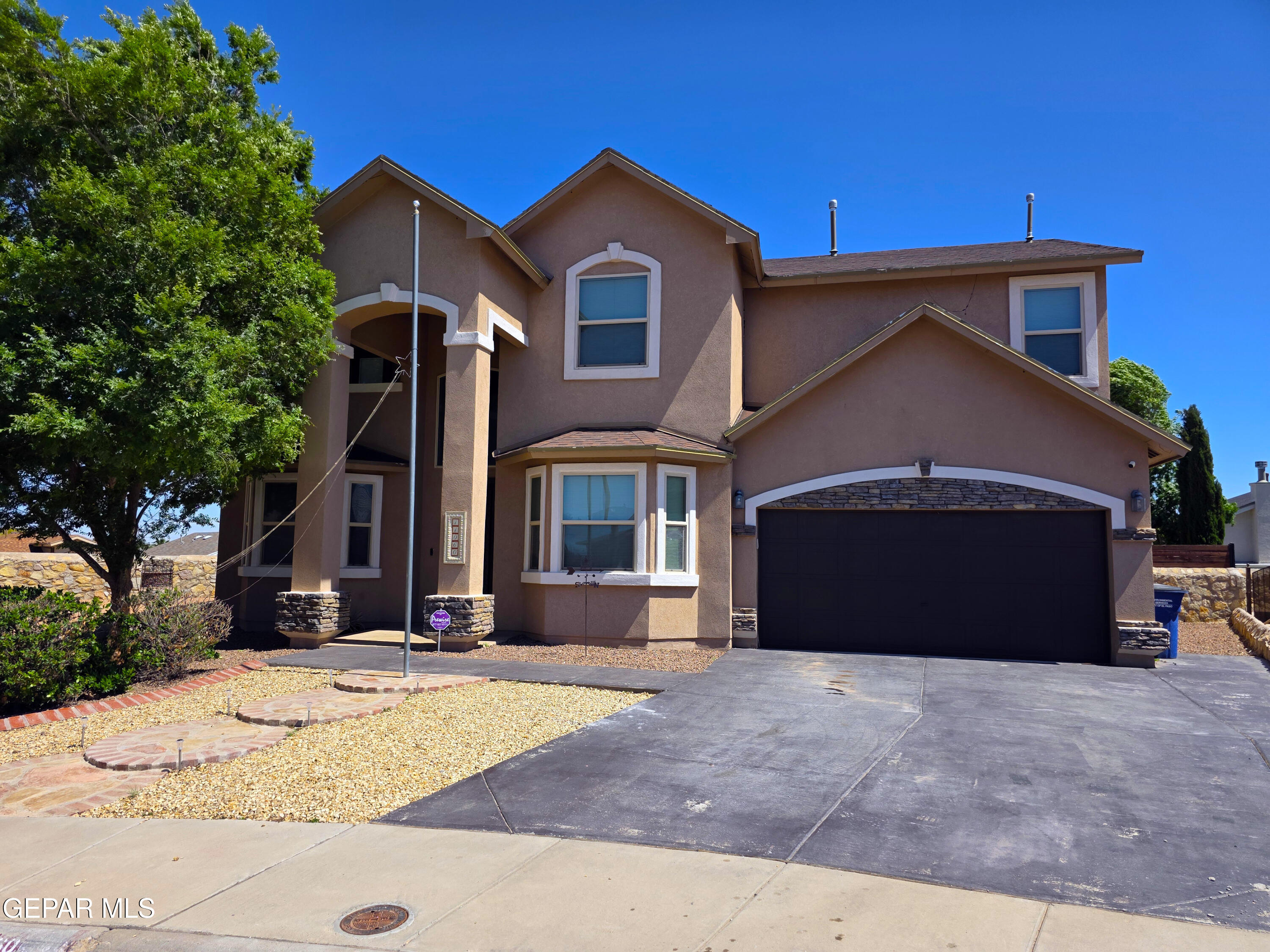 11060 Fire Barrel Way Property Photo 1
