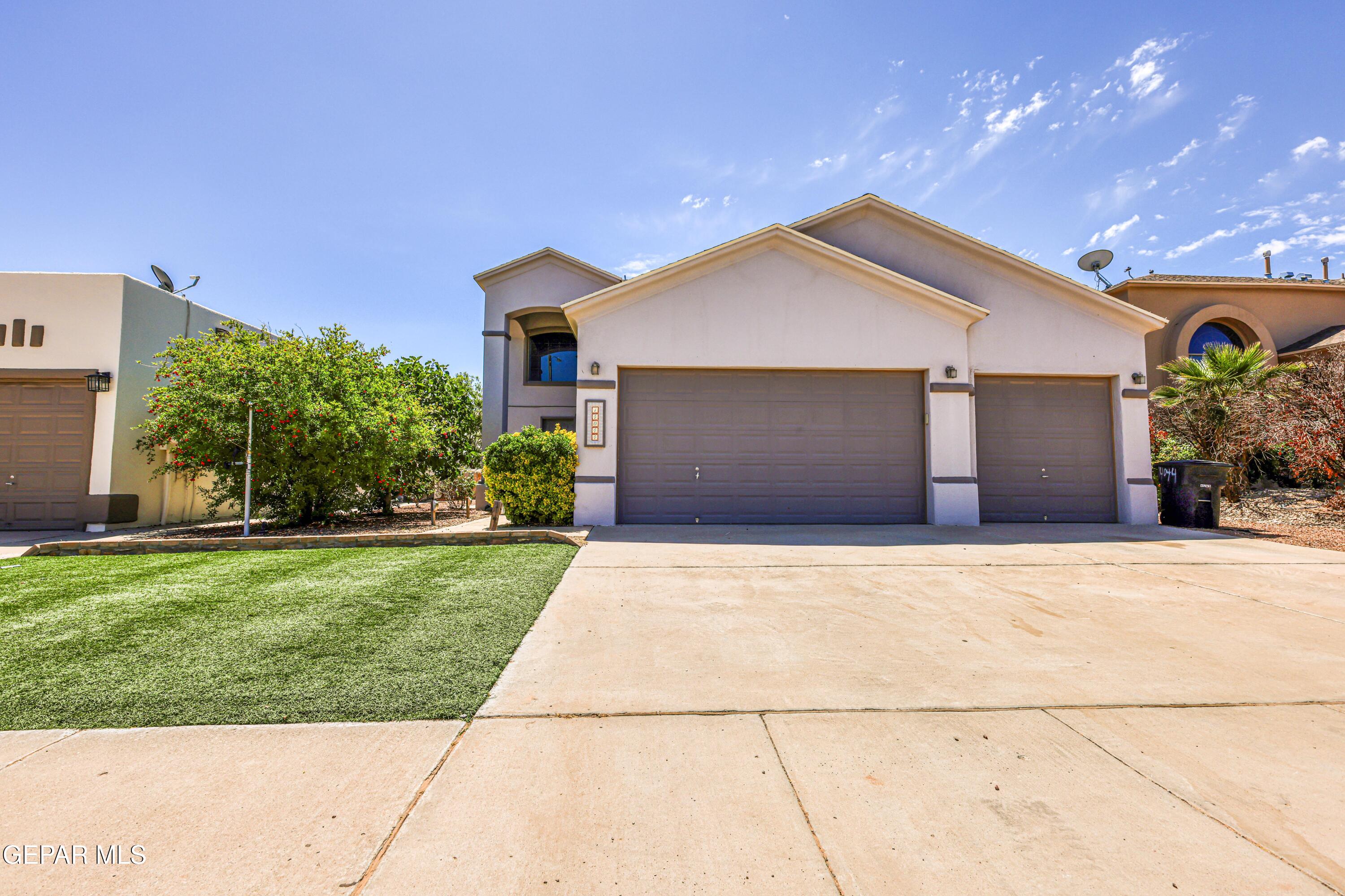 14044 Highweed Drive Property Photo 1