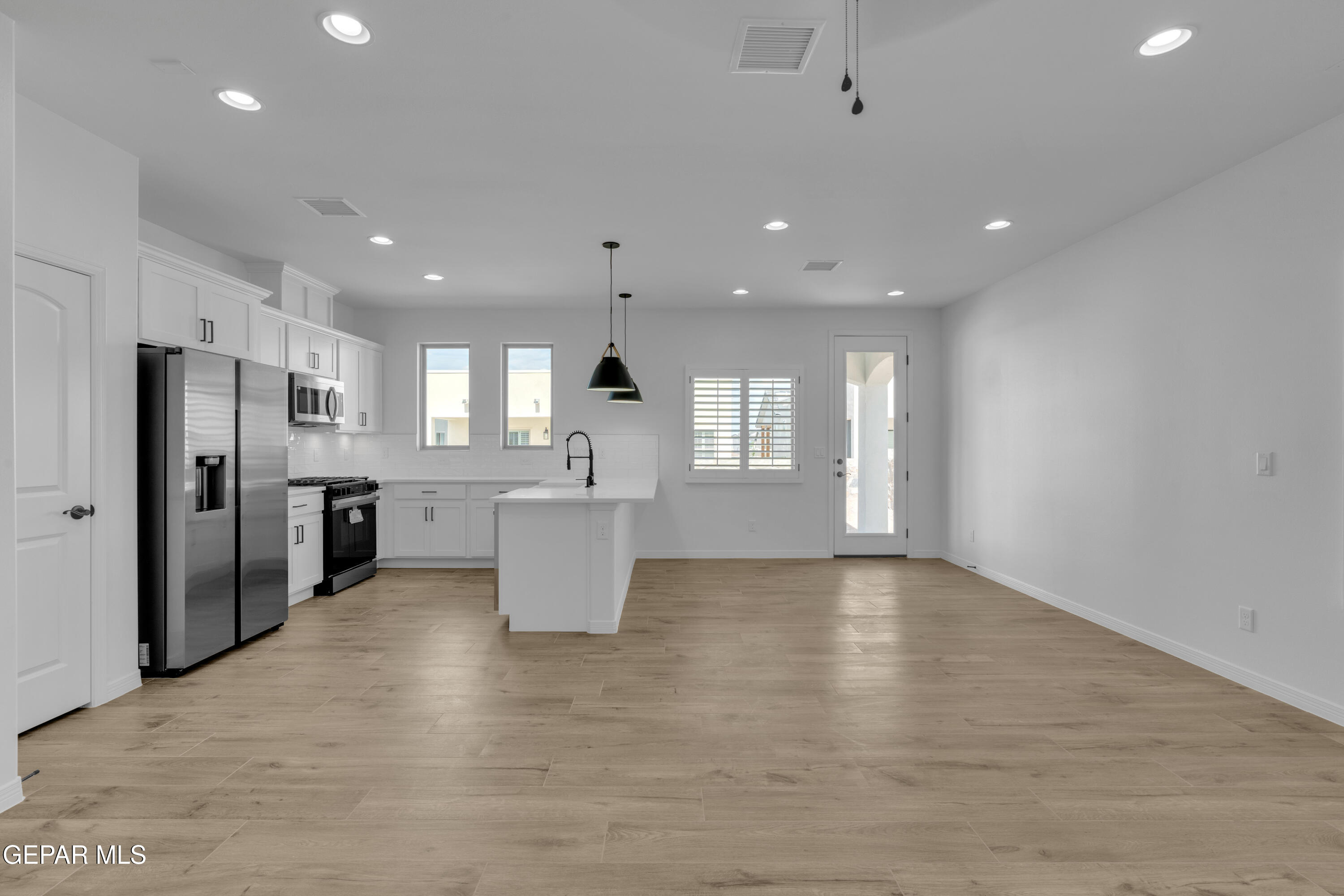 13878 Paseo Bosque Avenue Property Photo 6