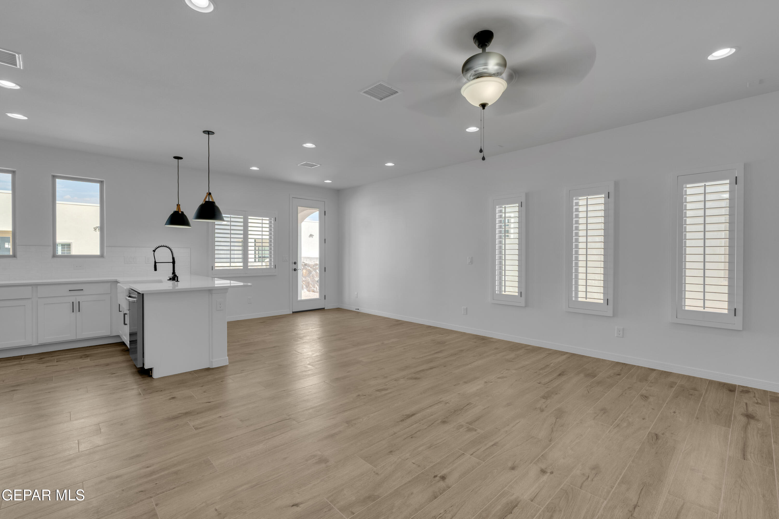 13878 Paseo Bosque Avenue Property Photo 7