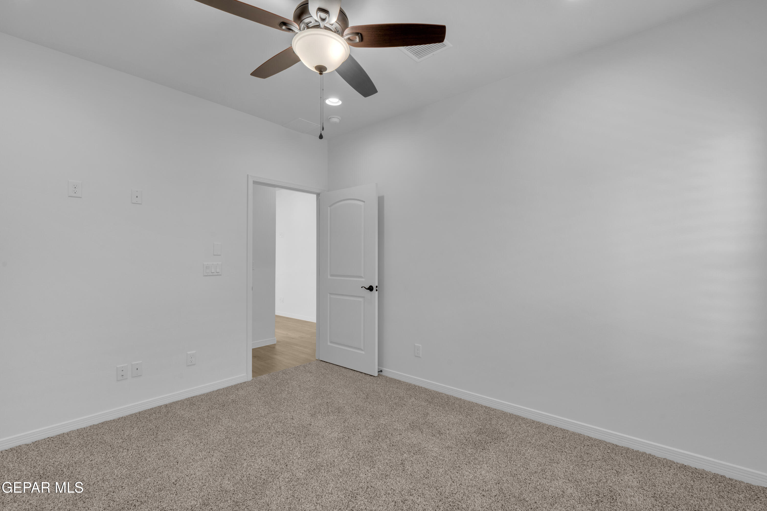13878 Paseo Bosque Avenue Property Photo 25
