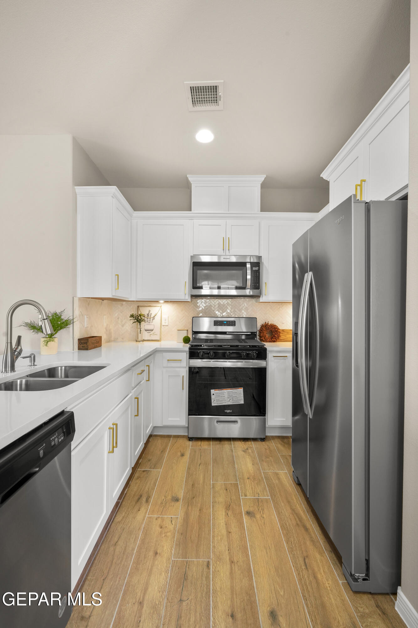 13882 Paseo Bosque Avenue Property Photo 20