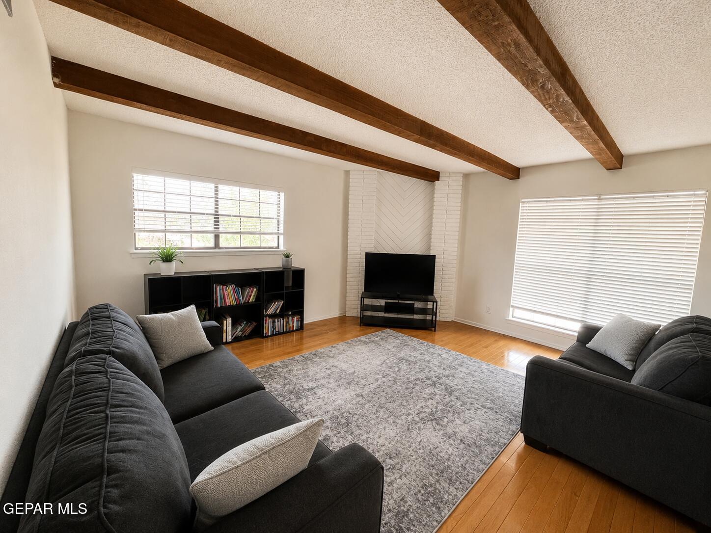 425 Irondale Drive J Property Photo 3