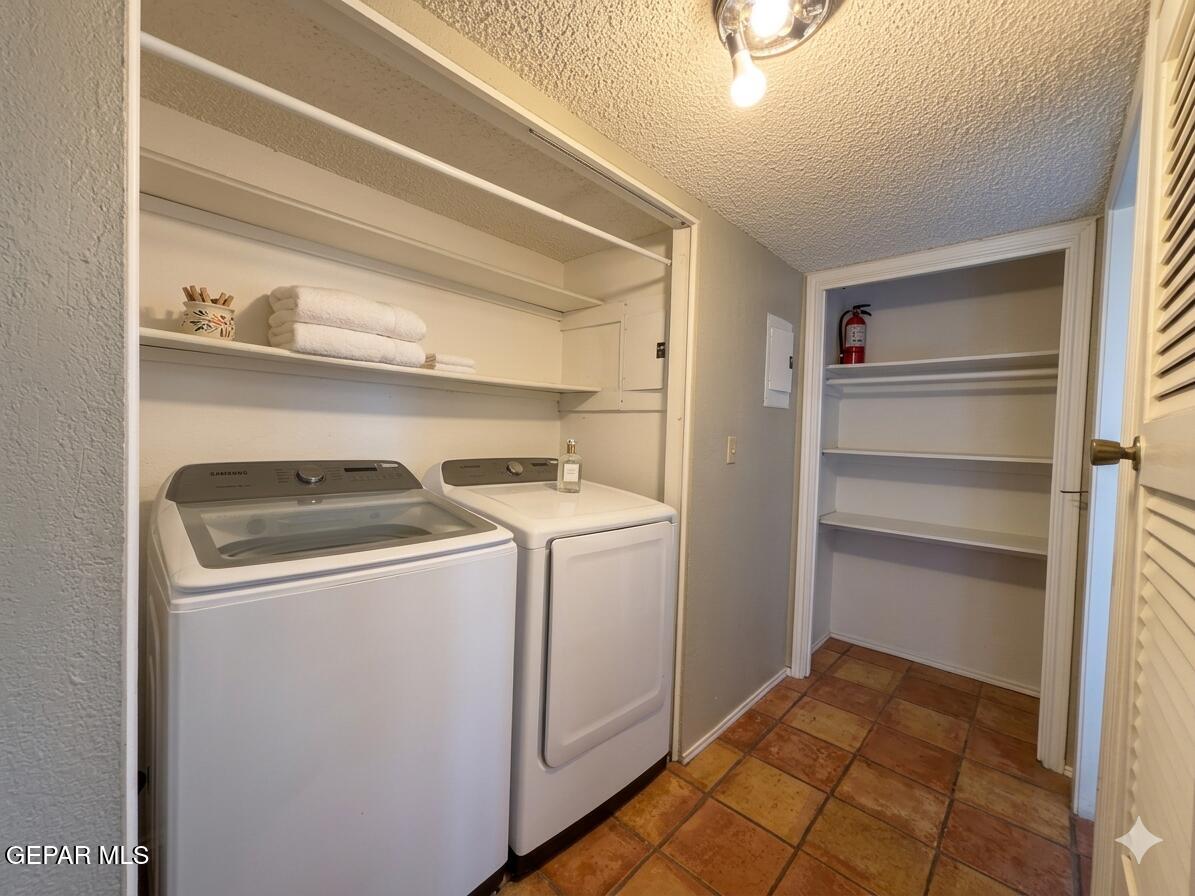 425 Irondale Drive J Property Photo 5