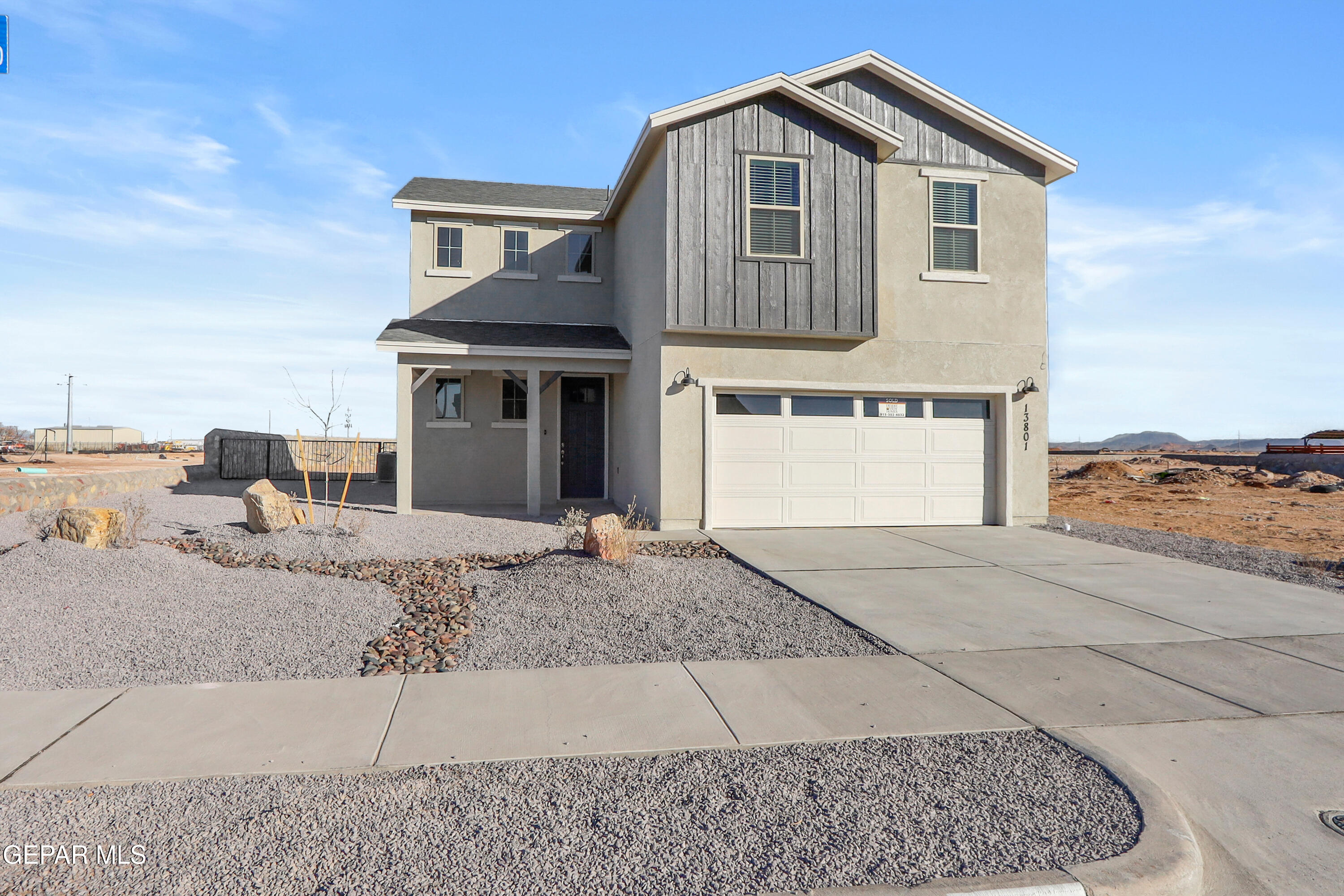 14400 Desert Wind Drive Property Photo 1