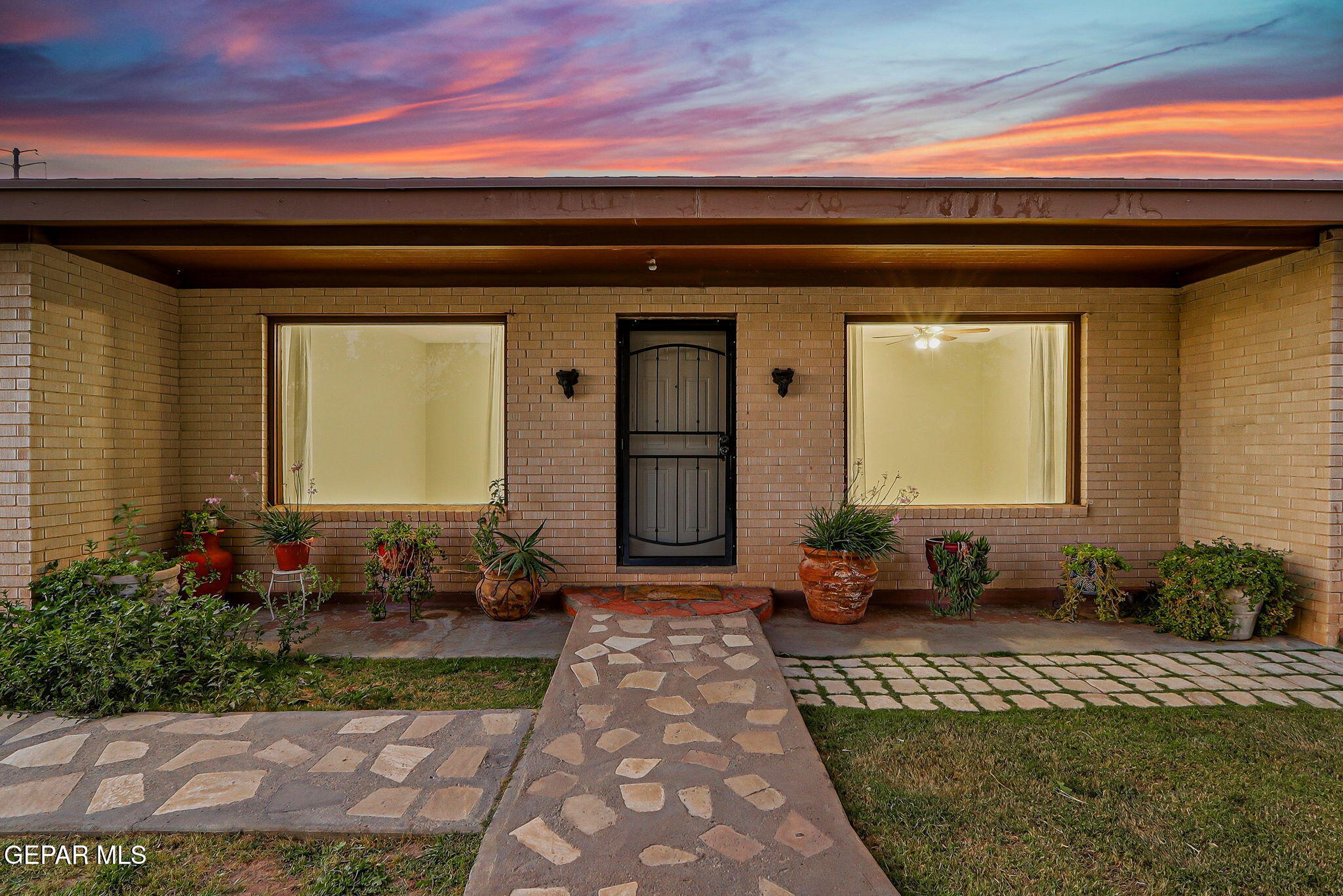 171 Holguin Avenue Property Photo 1