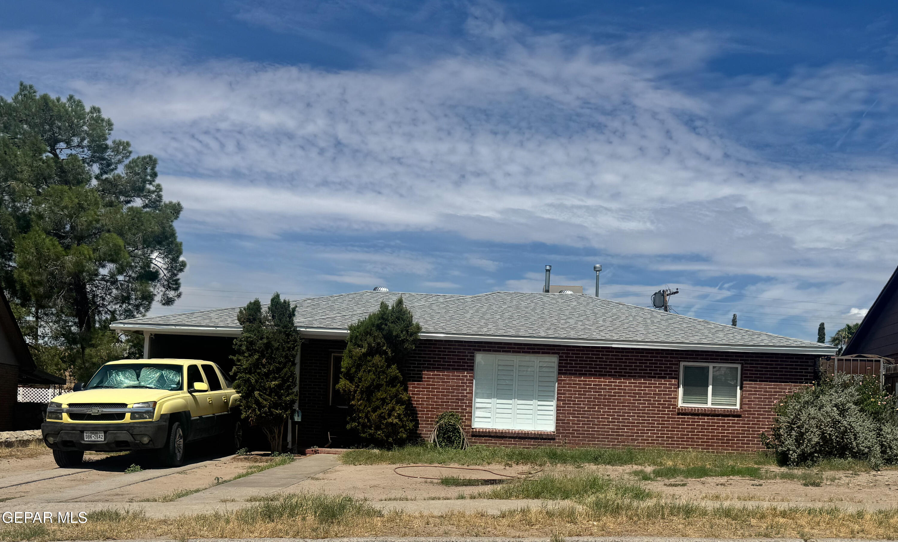 907 Brazil Place Property Photo 1