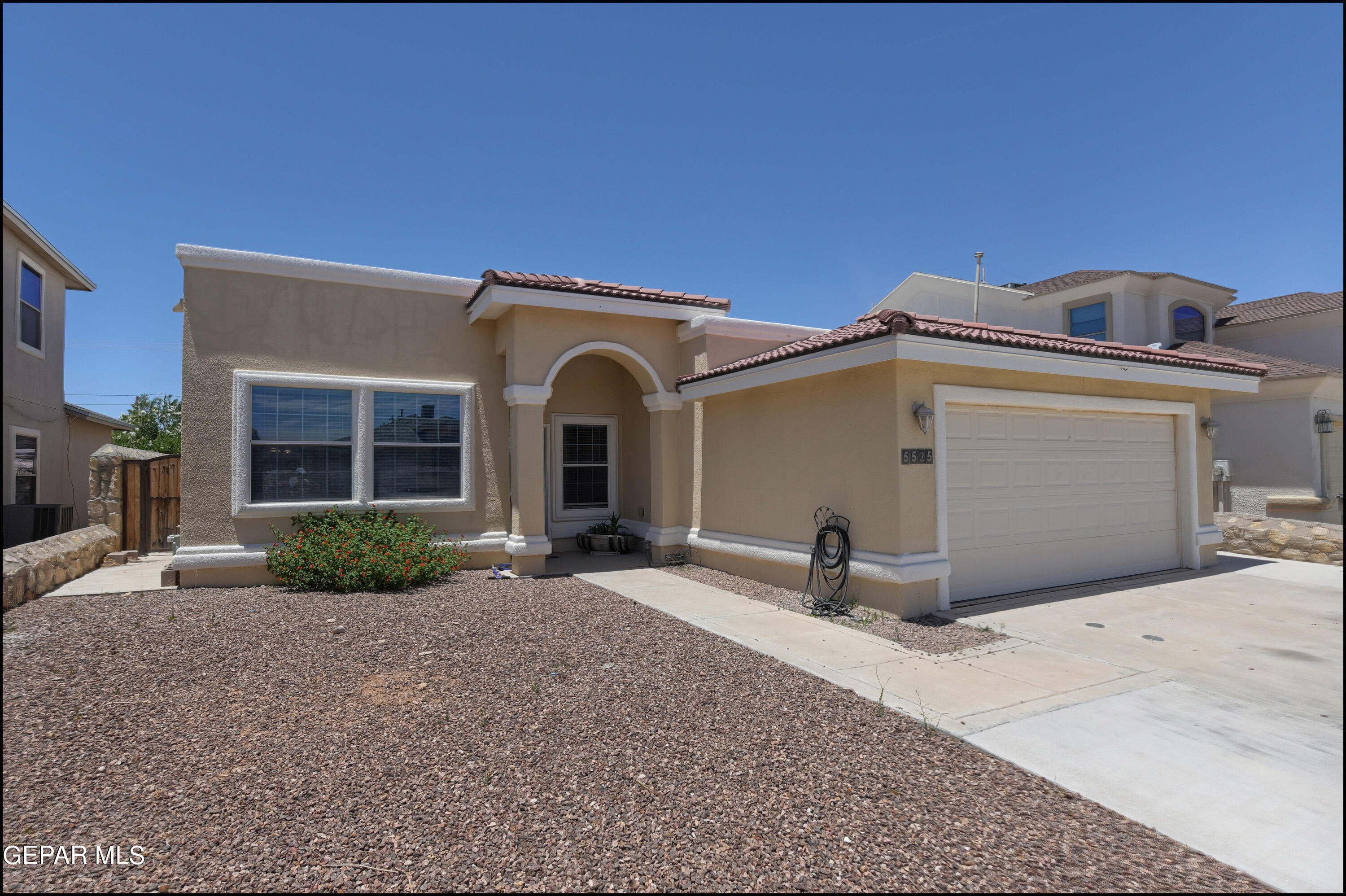 5525 Ignacio Frias Drive Property Photo 1