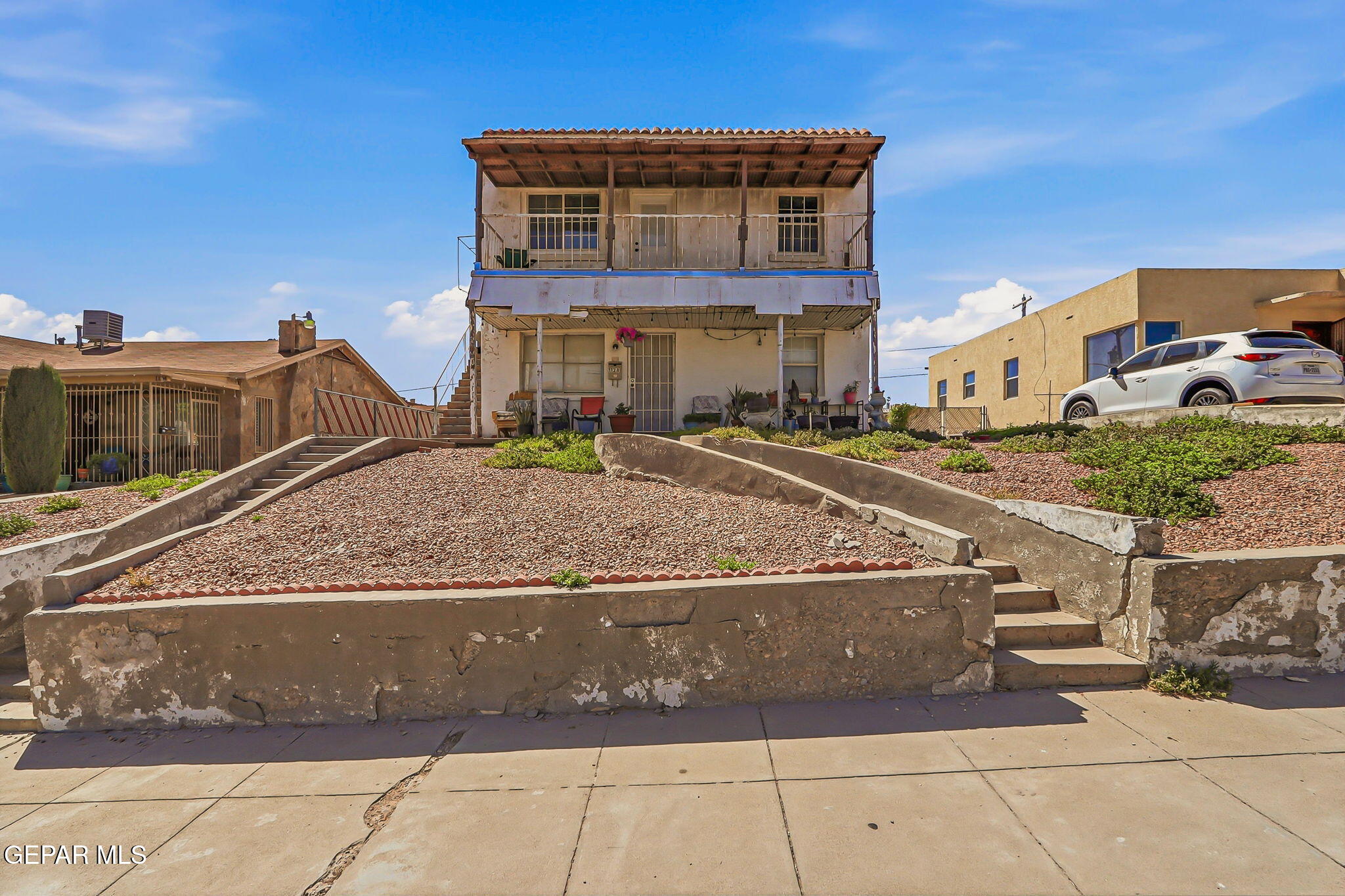1128 E River Avenue A & B Property Photo 1