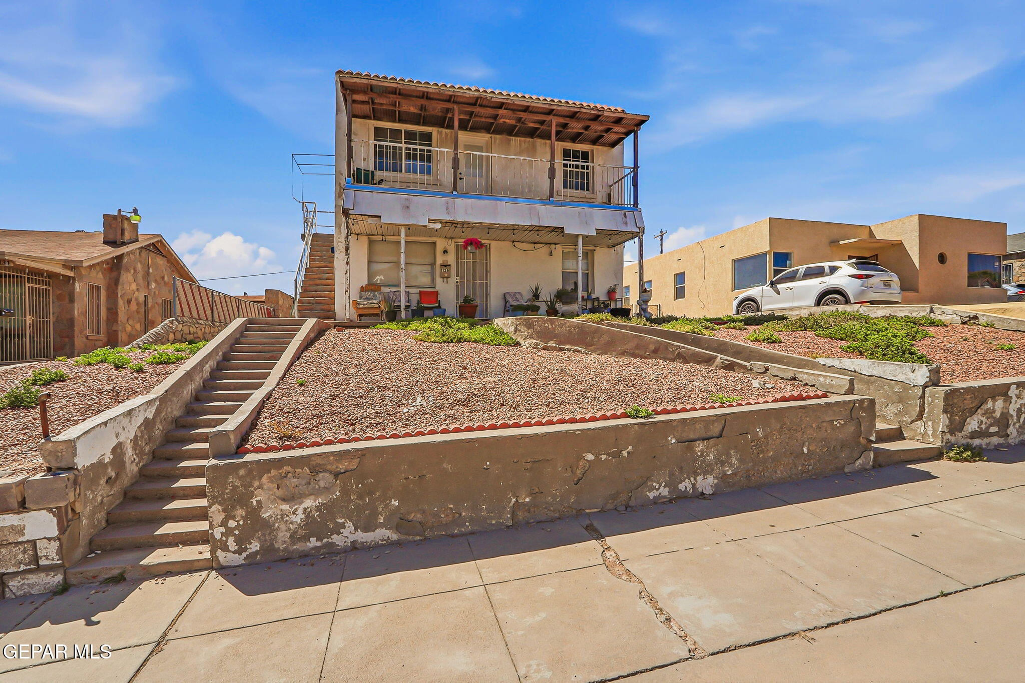 1128 E River Avenue A & B Property Photo 2
