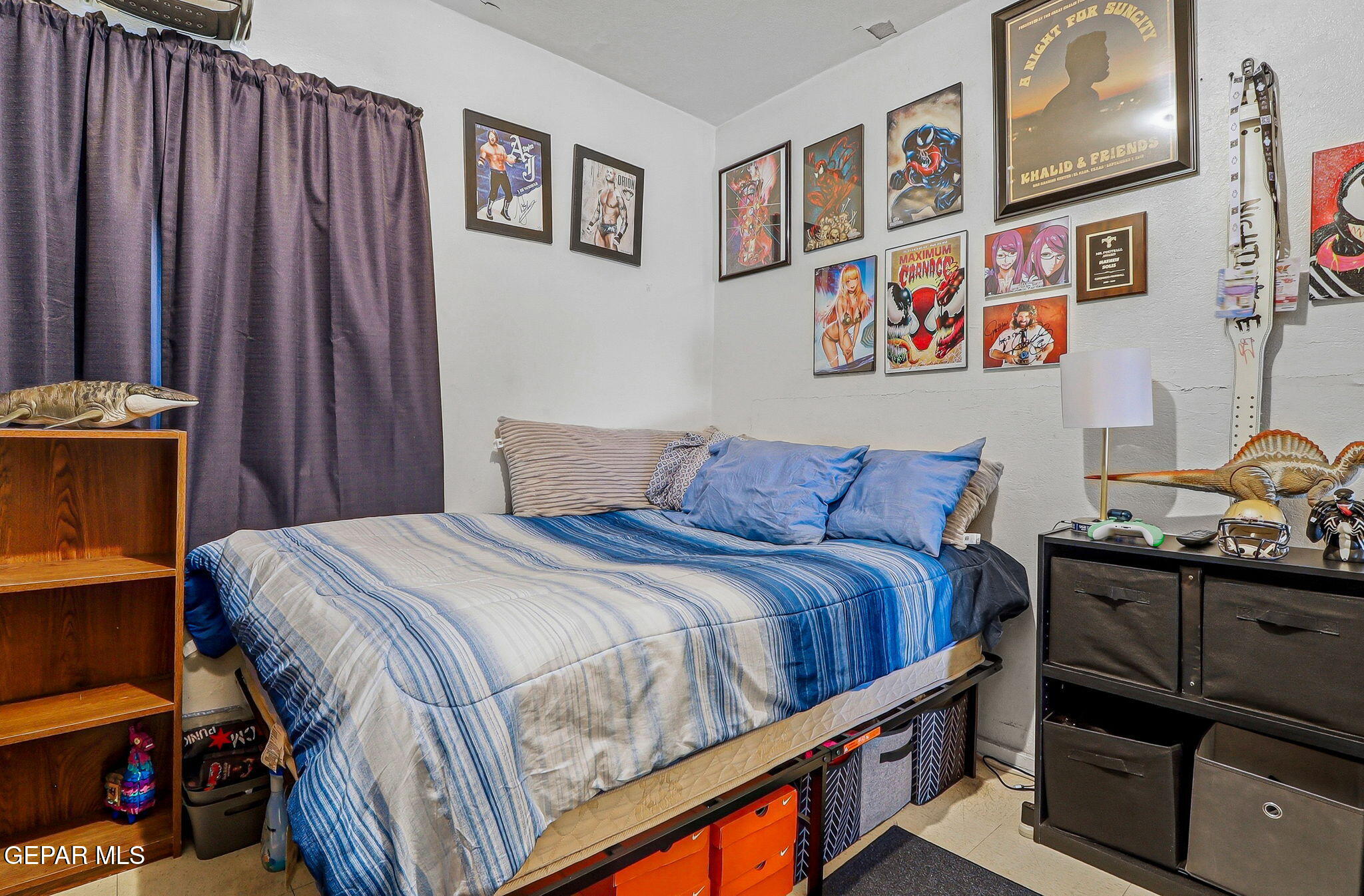 1128 E River Avenue A & B Property Photo 6