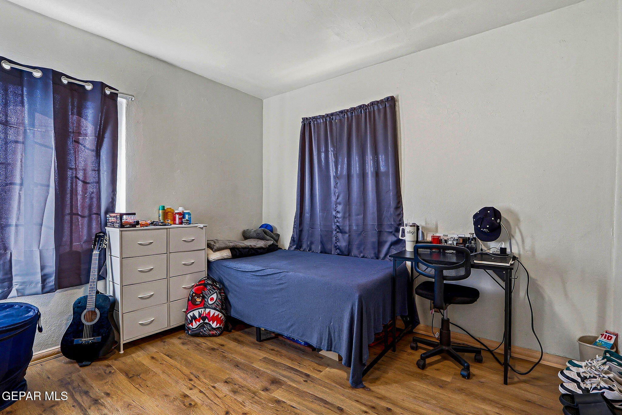 1128 E River Avenue A & B Property Photo 25