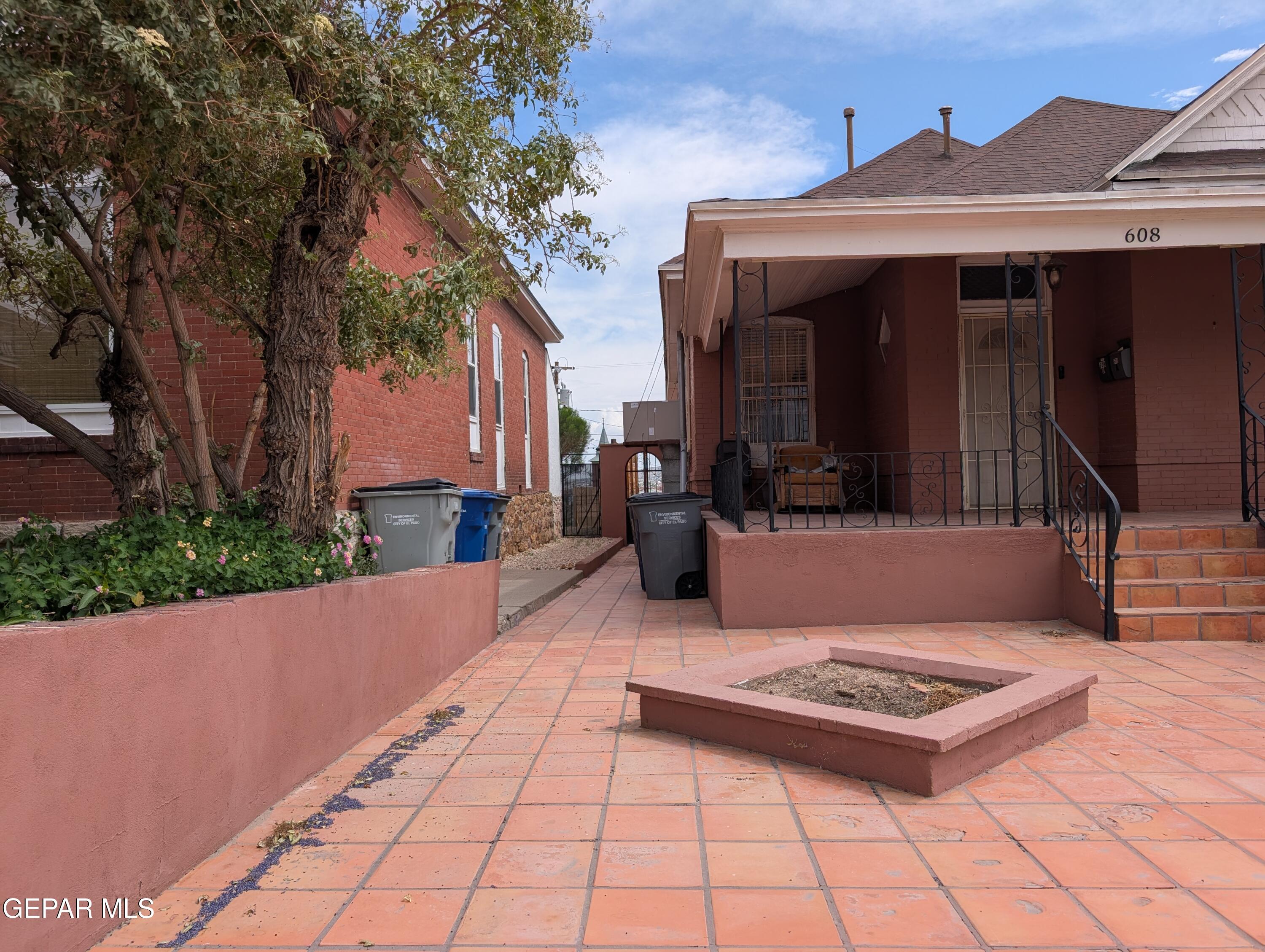 608 Stewart Court A Property Photo 1