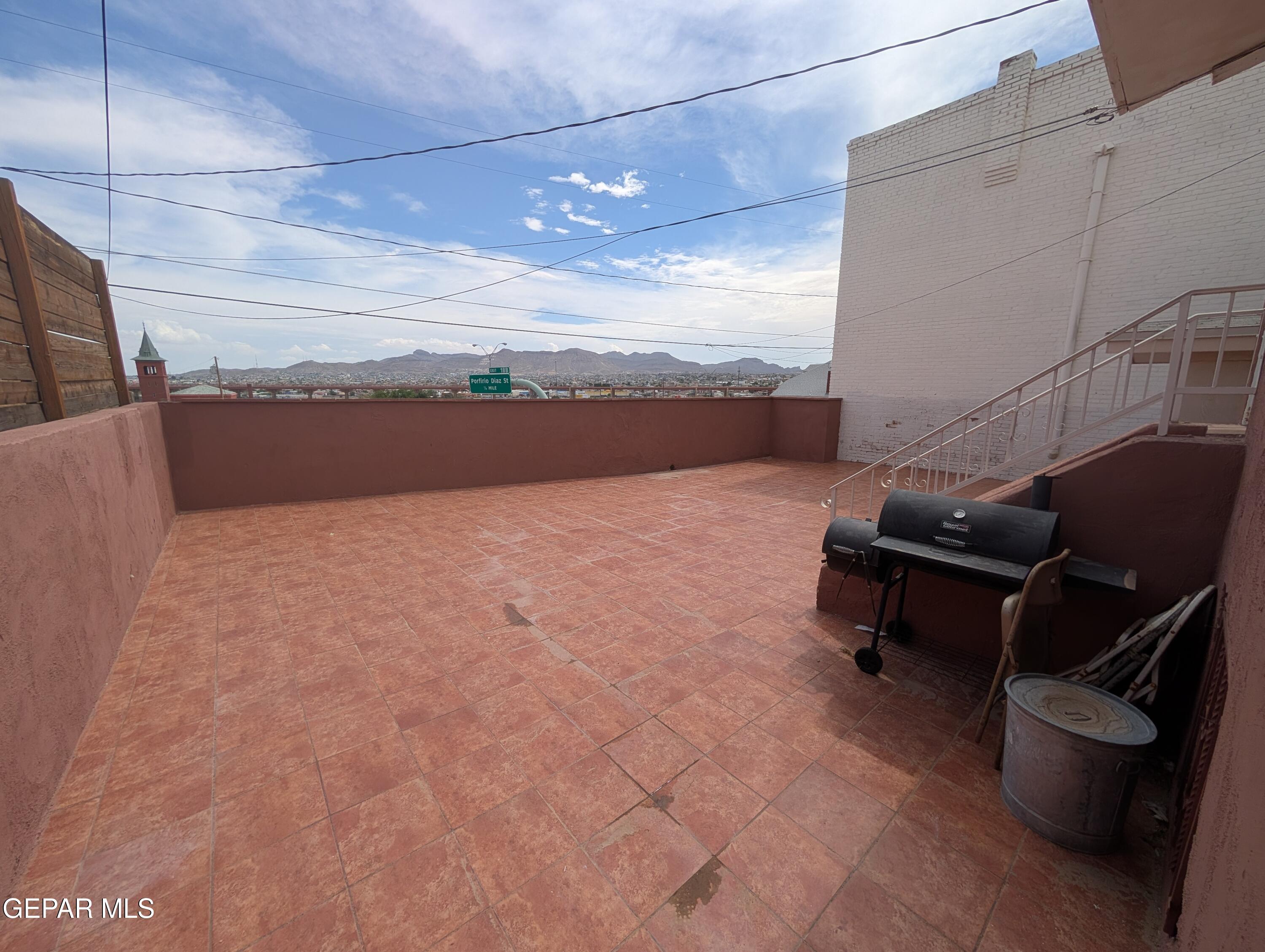 608 Stewart Court A Property Photo 3