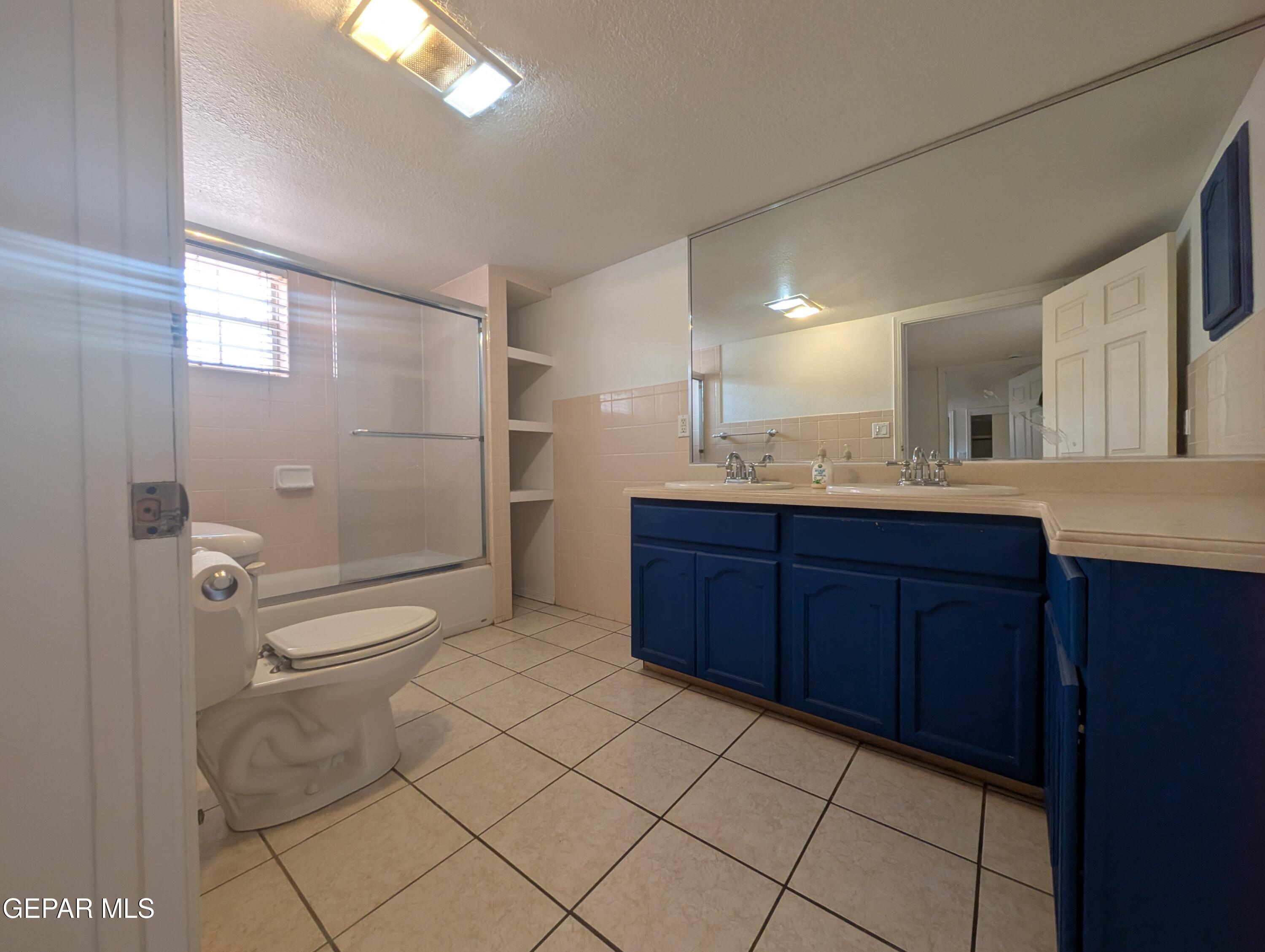 608 Stewart Court A Property Photo 8