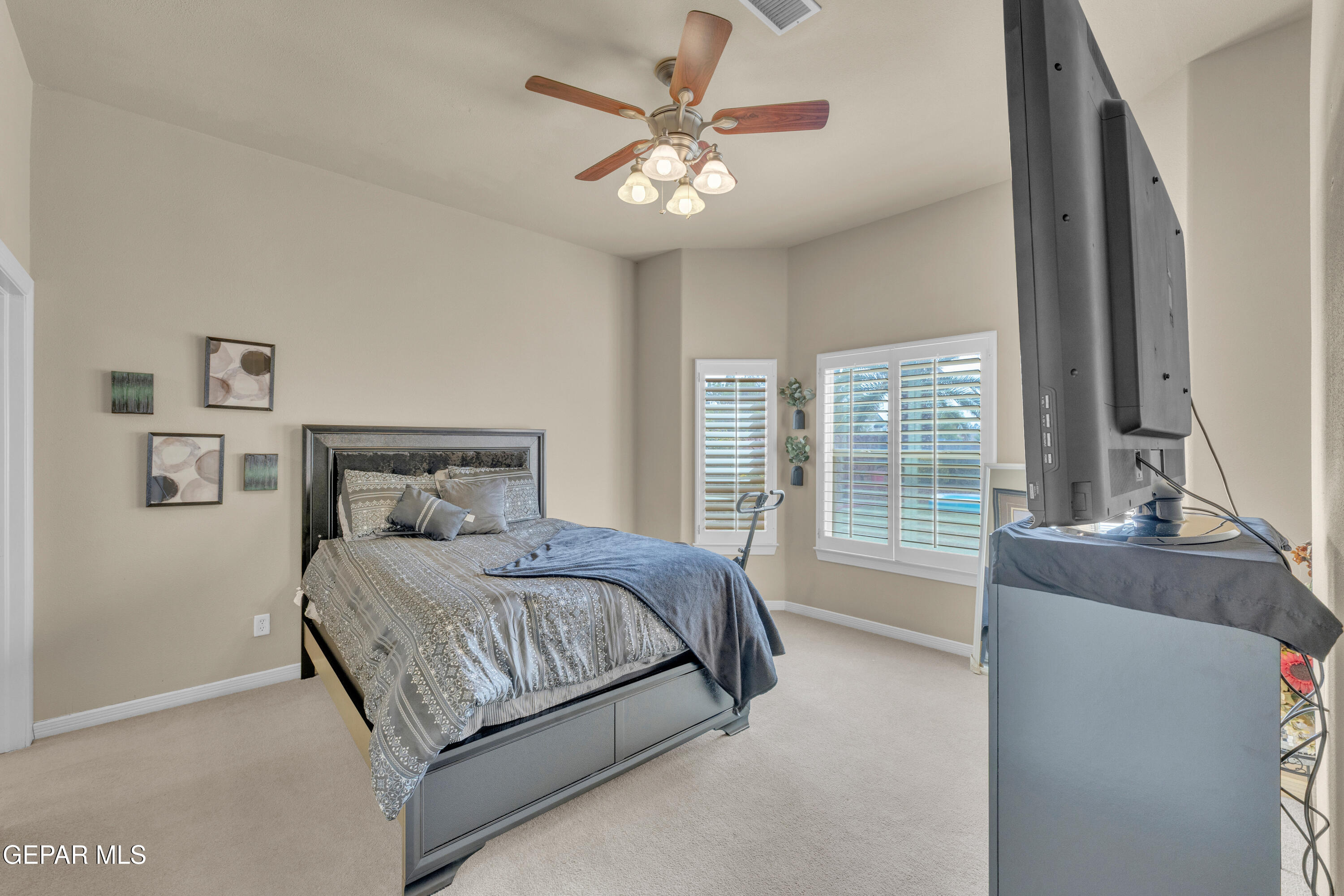 2037 Paseo Del Rey Drive Property Photo 32