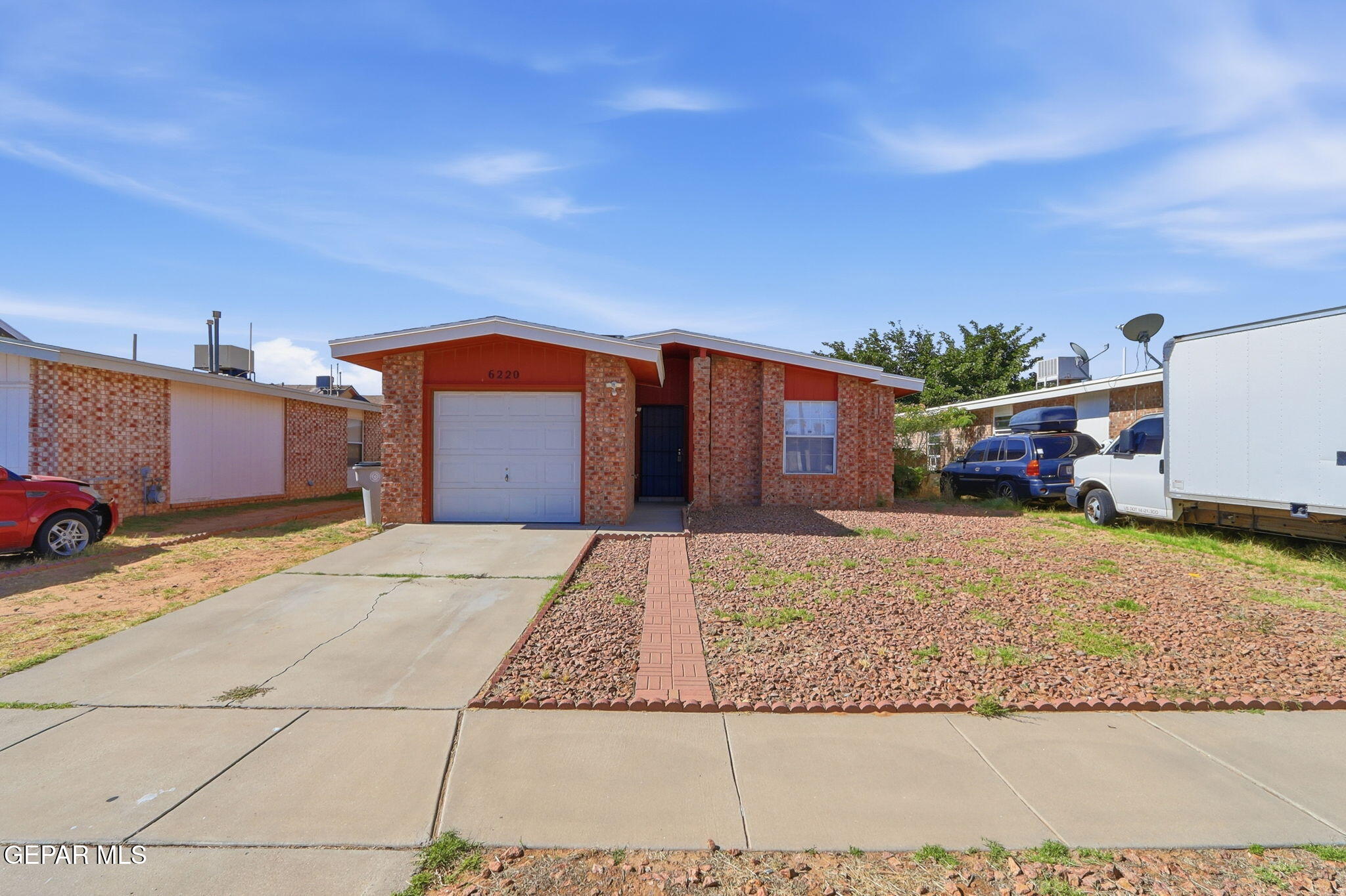 6220 LONDON BRIDGE Drive