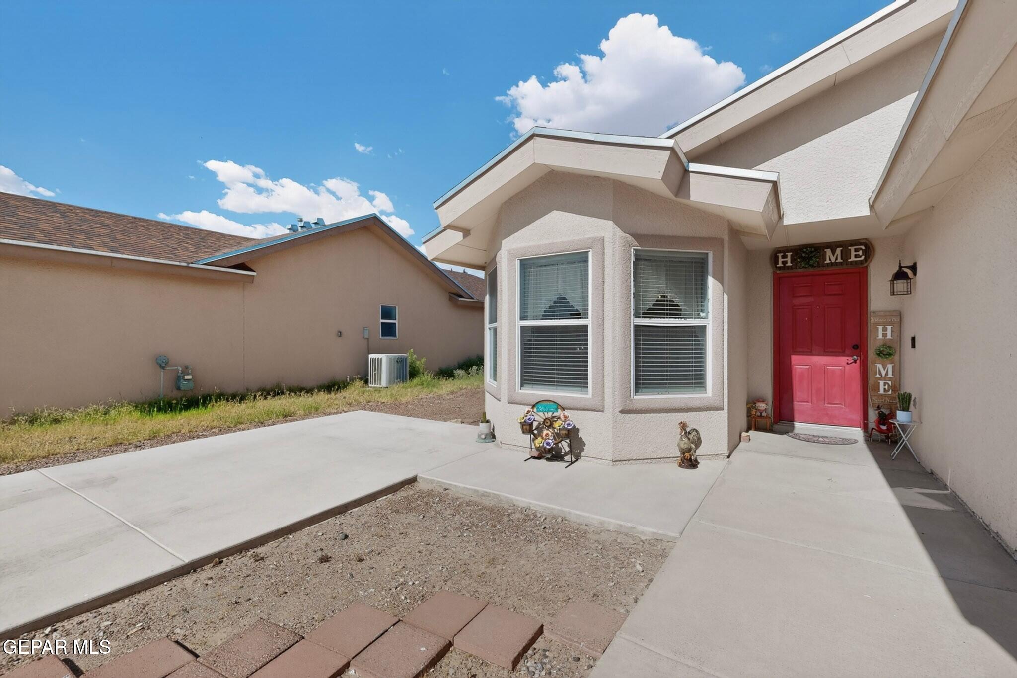813 Jaime Street Property Photo 7