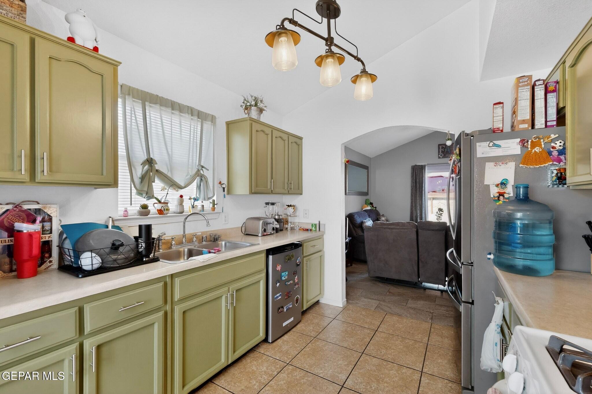 813 Jaime Street Property Photo 15