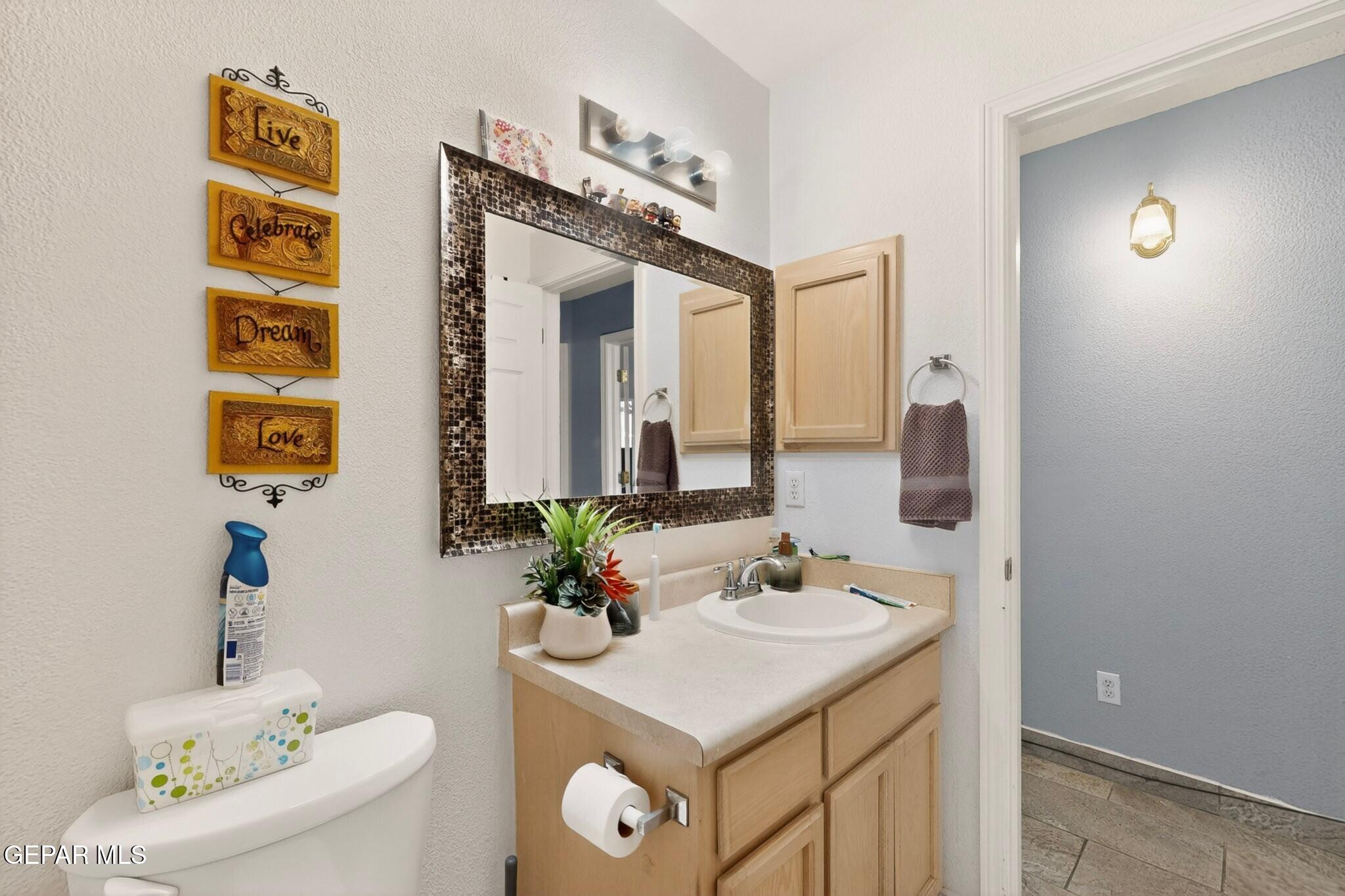 813 Jaime Street Property Photo 26