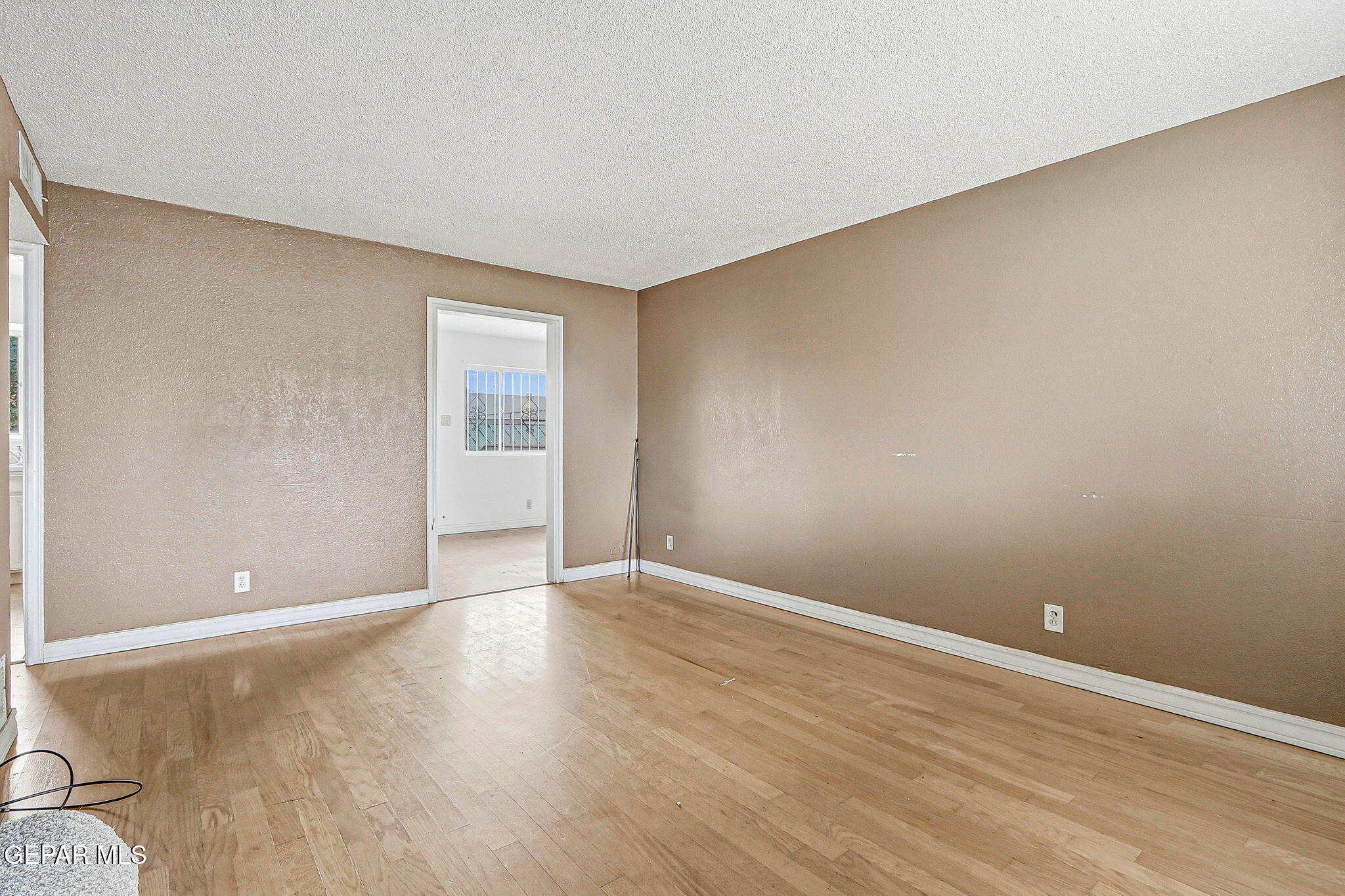 5852 Sturgeon Drive Property Photo 4