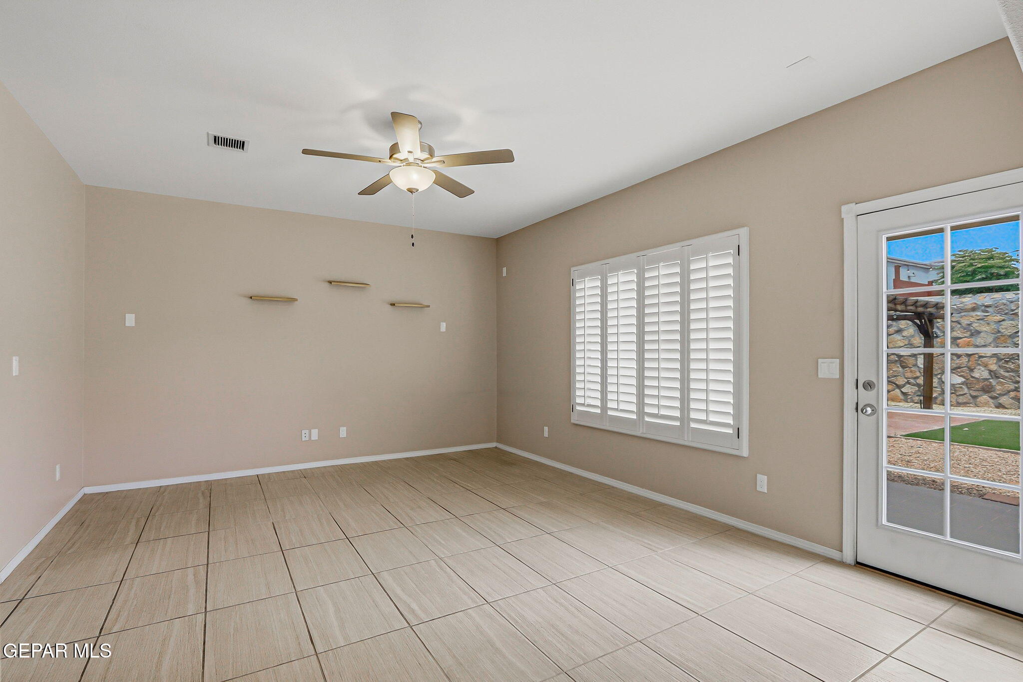 236 Glenlivet Way Property Photo 23
