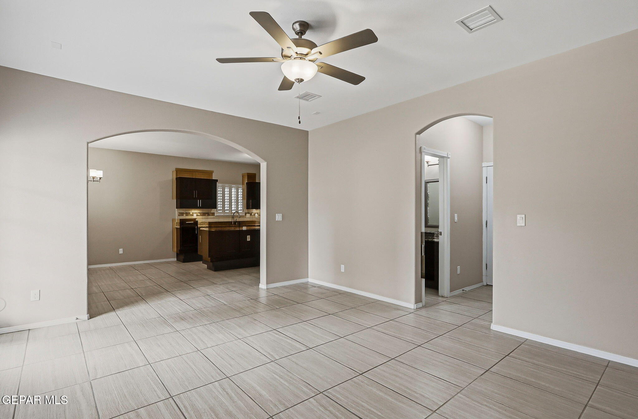 236 Glenlivet Way Property Photo 25