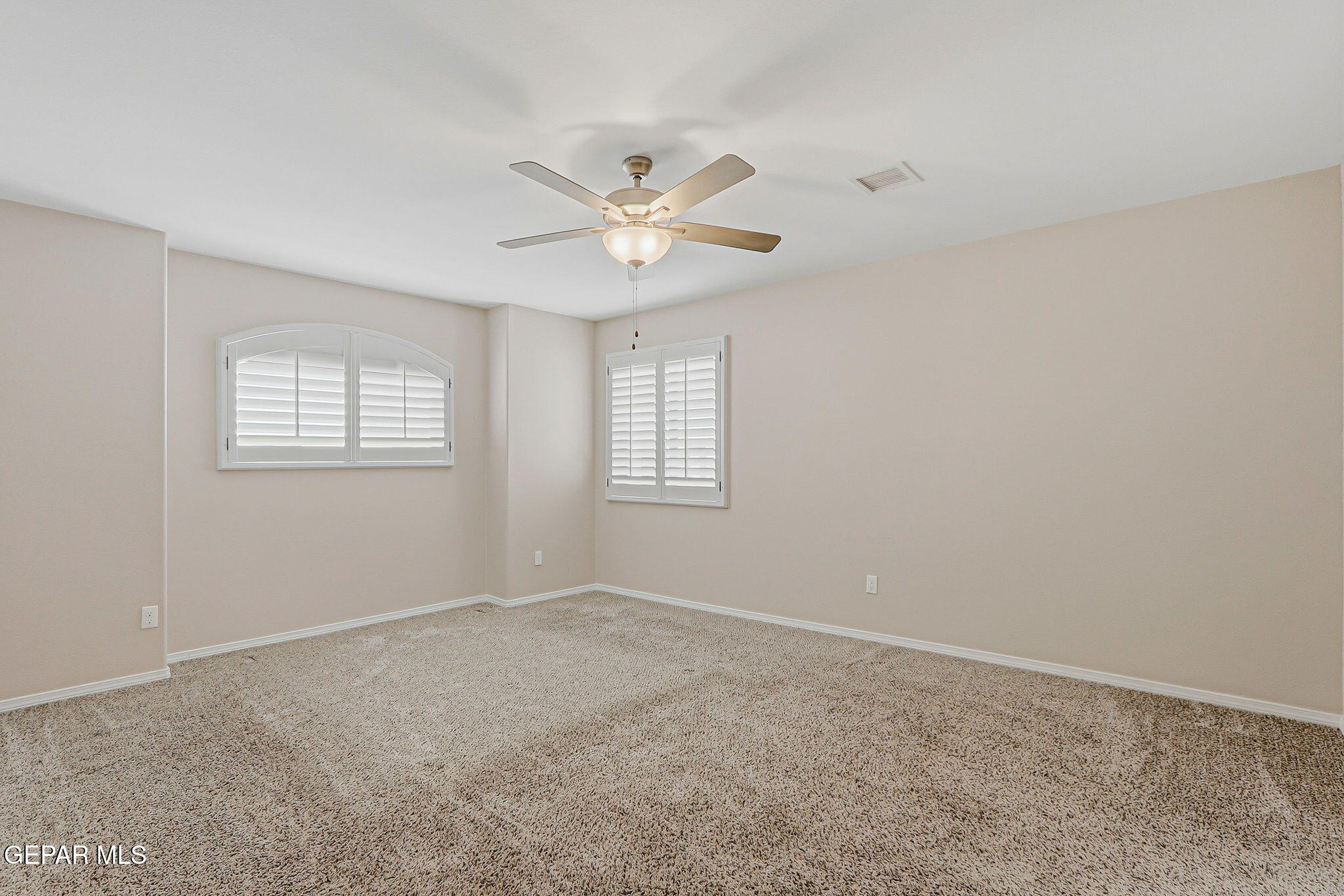 236 Glenlivet Way Property Photo 28