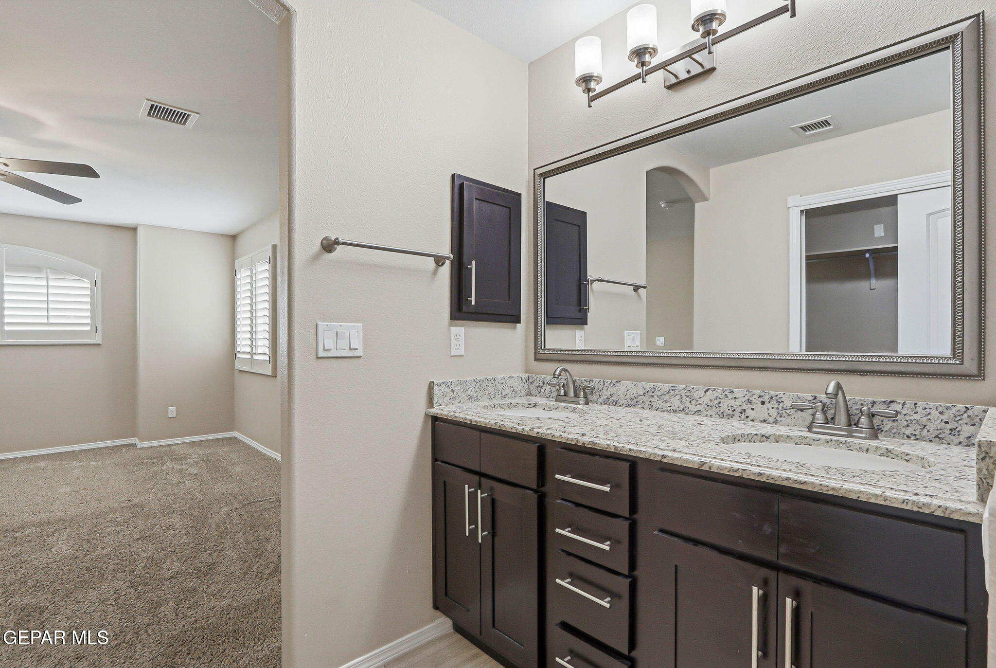 236 Glenlivet Way Property Photo 33