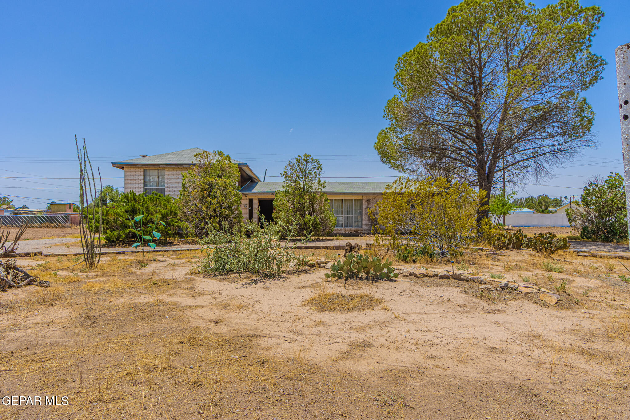 456 Melendez Street Property Photo 1